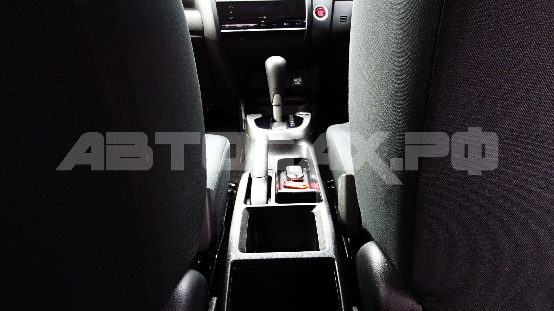 Honda Fit 2017, Хэтчбек — фото 39