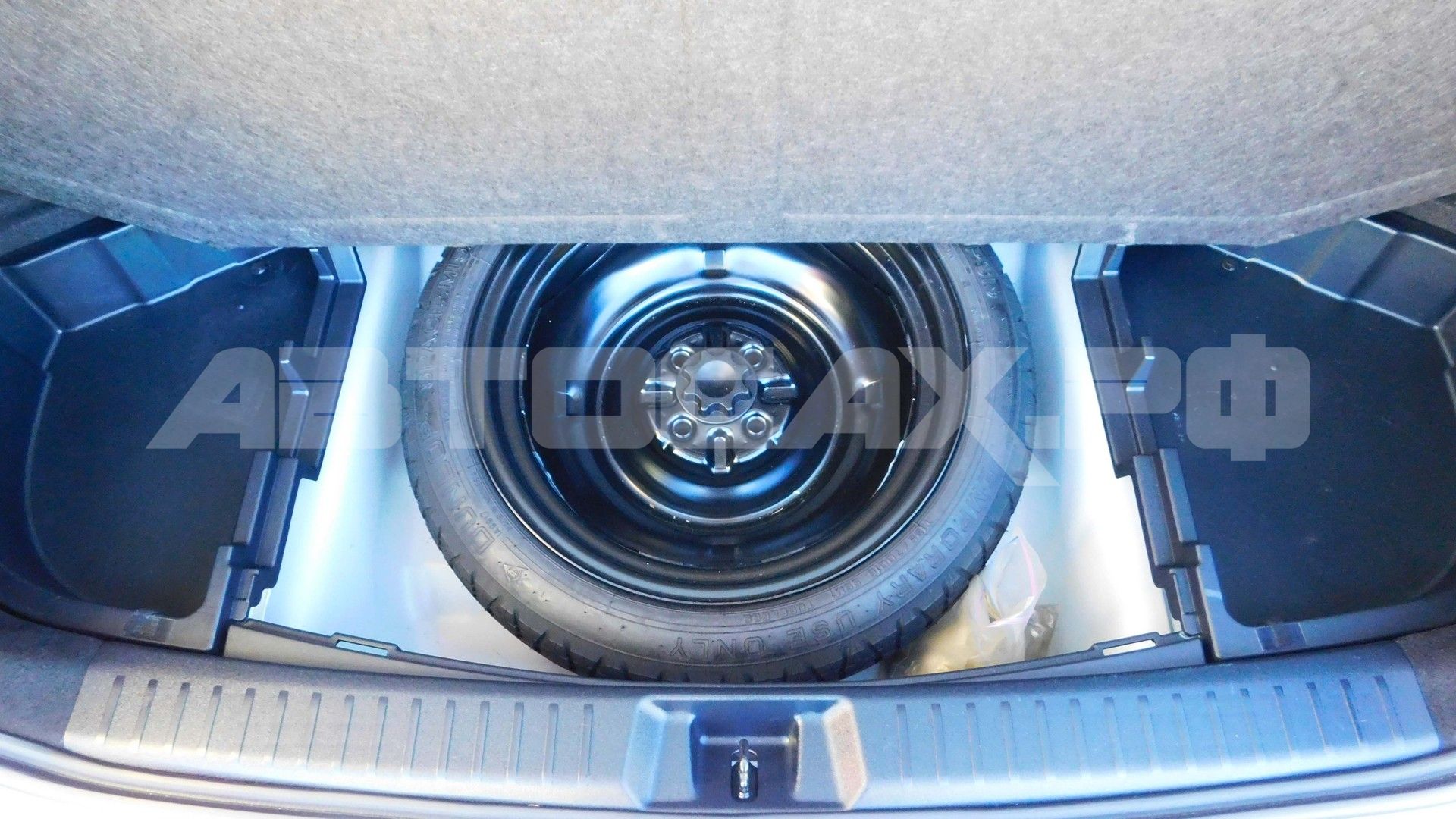 Toyota Corolla Fielder 2022, Универсал — фото 41