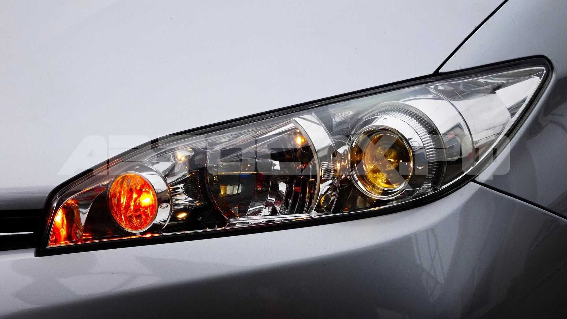 Toyota Wish 2016, Минивэн — фото 41