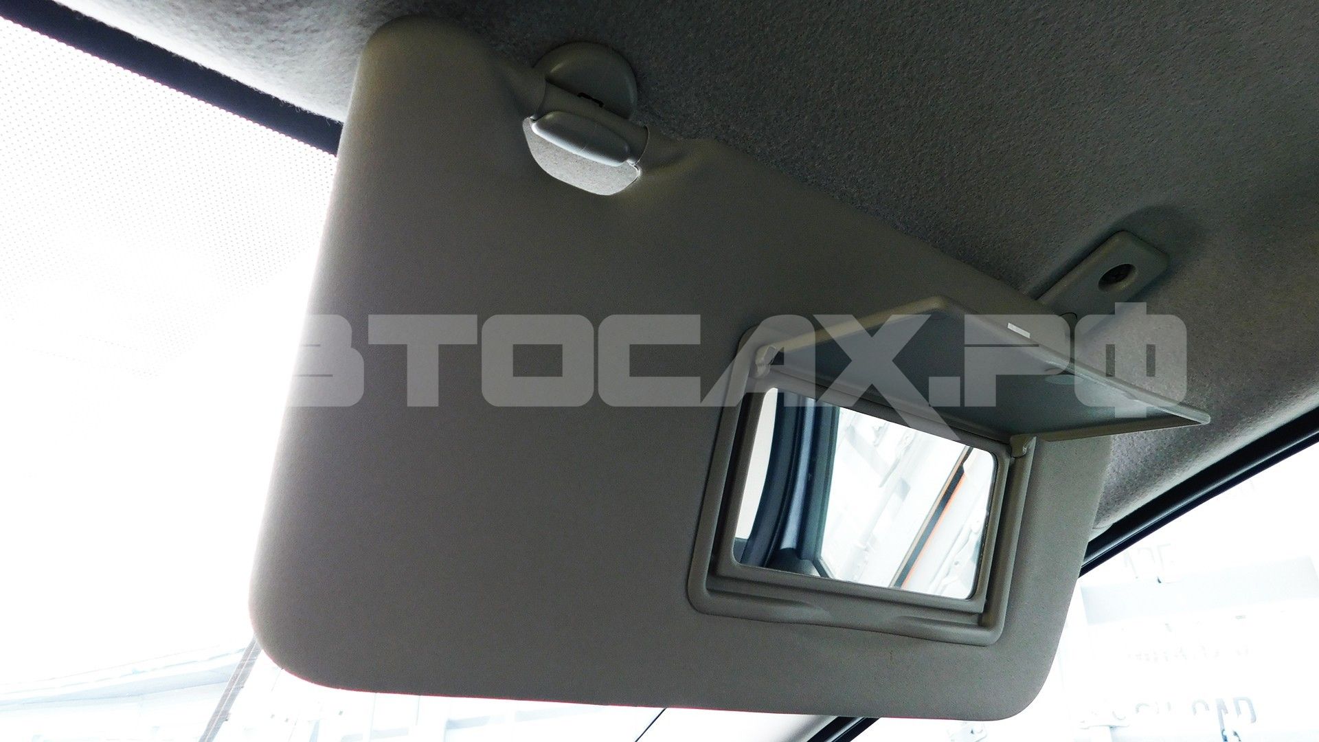 Nissan Note 2018, Хэтчбек — фото 22