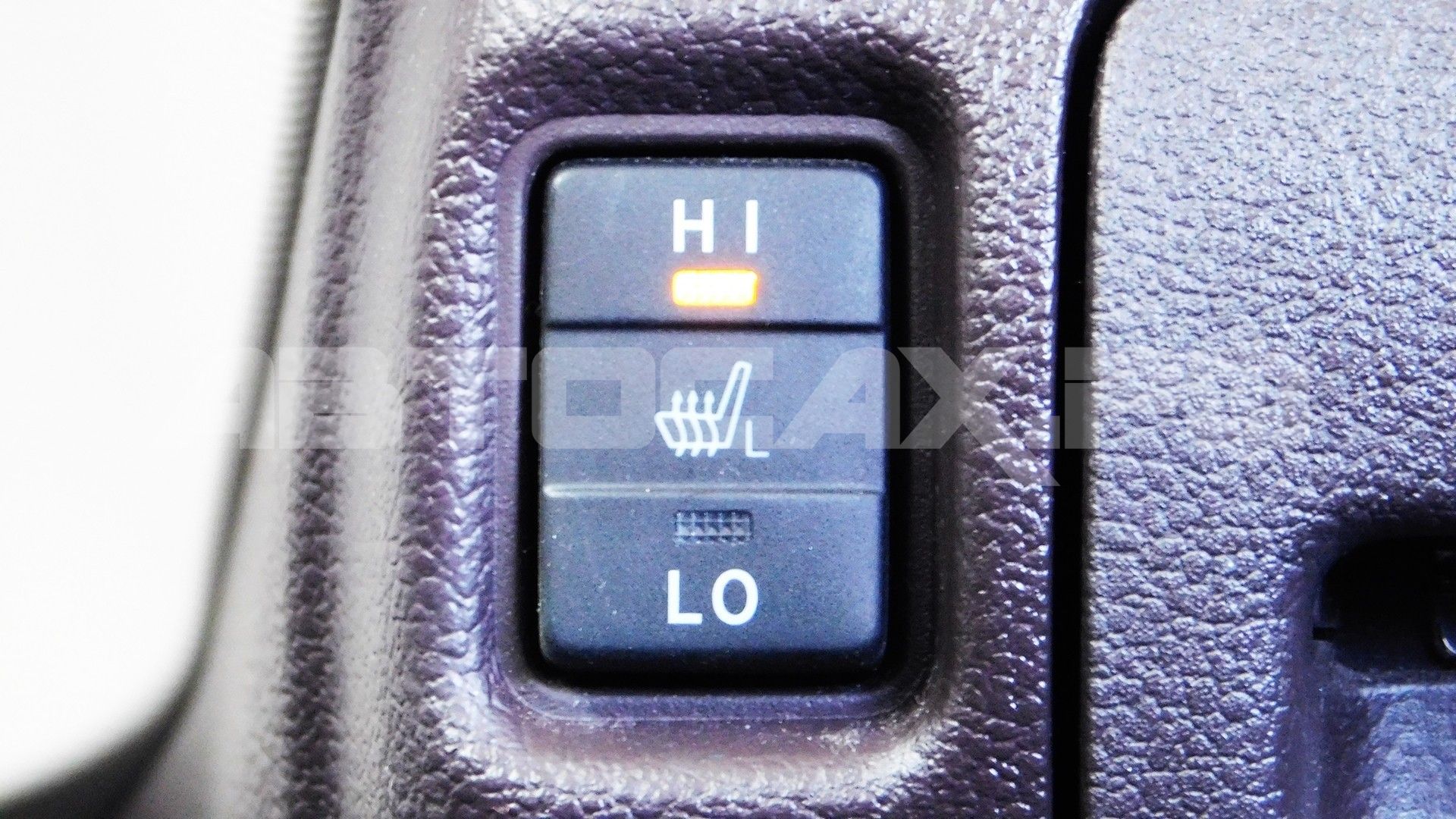 Toyota Porte 2018, Хэтчбек — фото 25