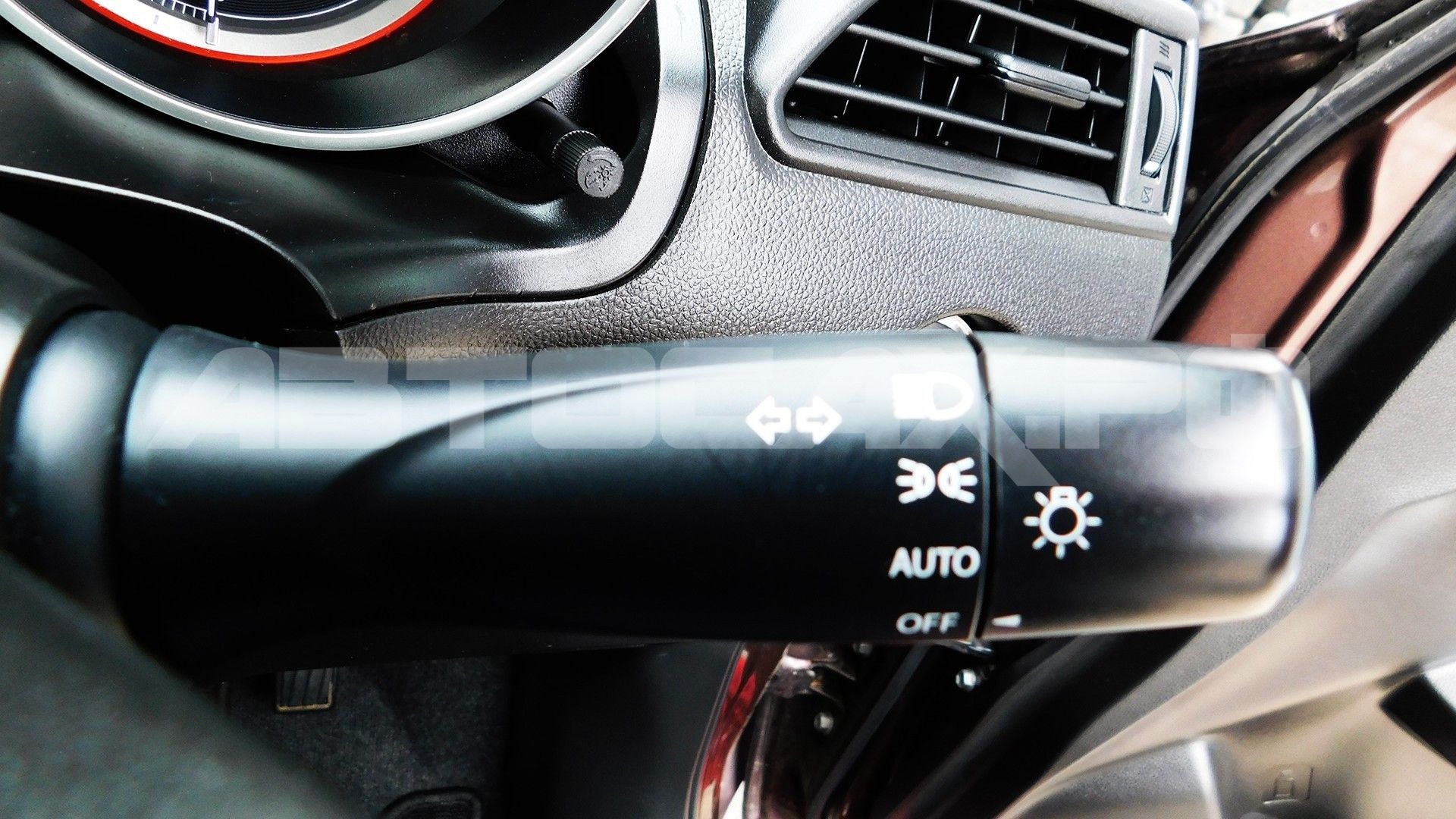 Suzuki Swift 2022, Хэтчбек — фото 27