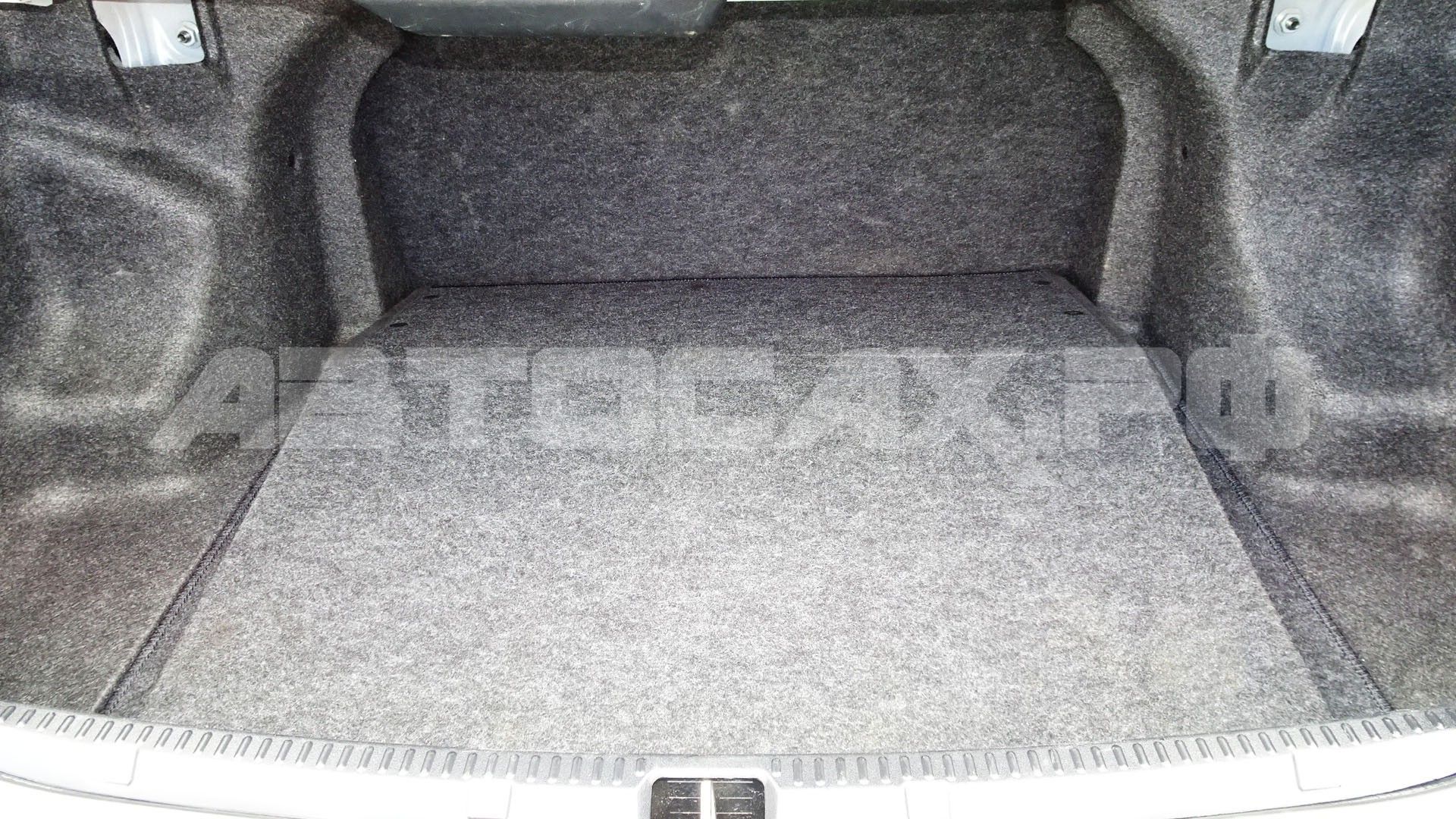 Toyota Corolla Axio 2014, Седан — фото 11