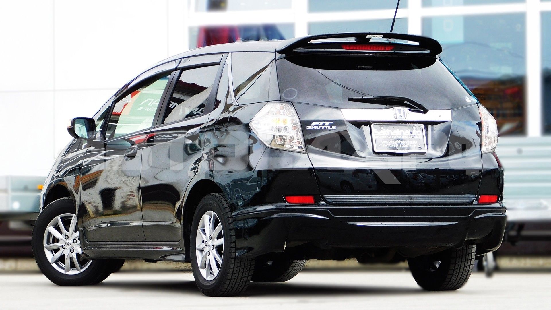 Honda Fit Shuttle 2015, Универсал — фото 4