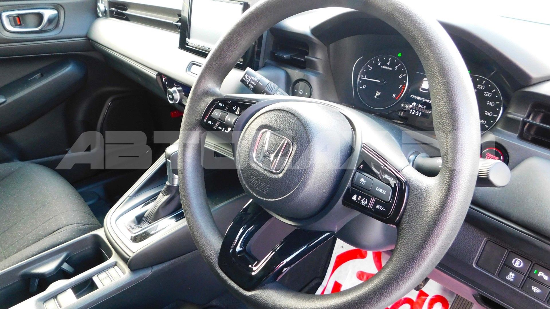 Honda Vezel 2026, Кроссовер — фото 33