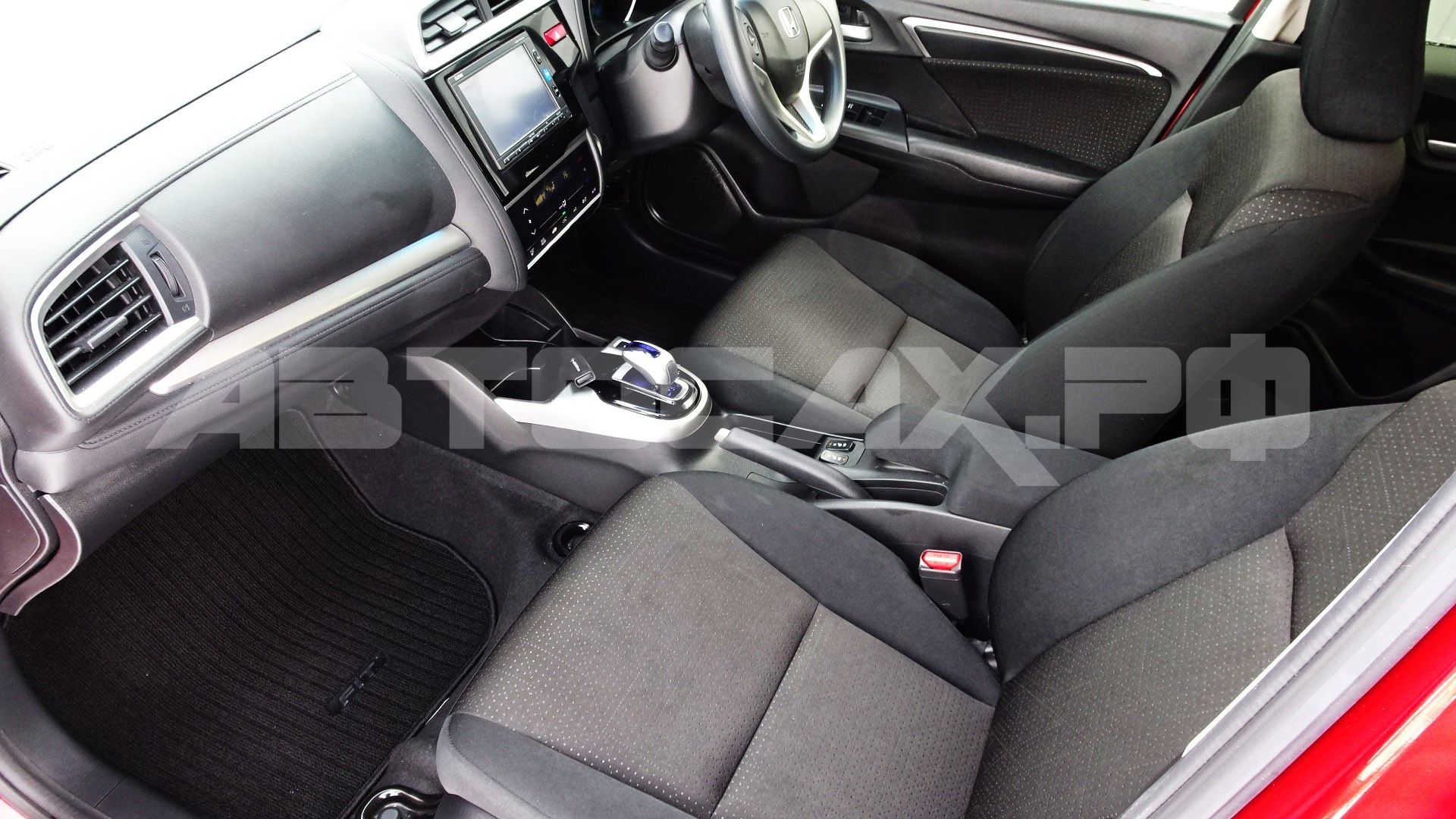 Honda Fit 2016, Хэтчбек — фото 7