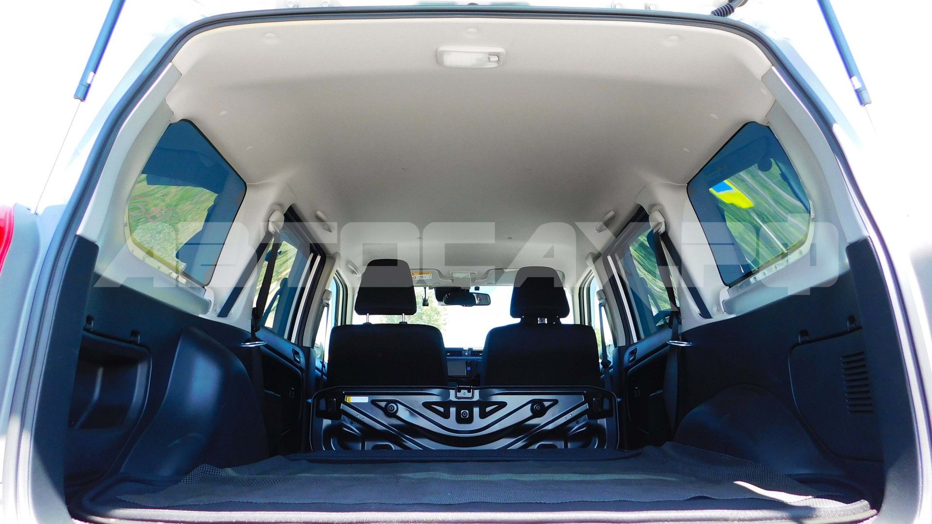 Toyota Probox 2025, Универсал — фото 42