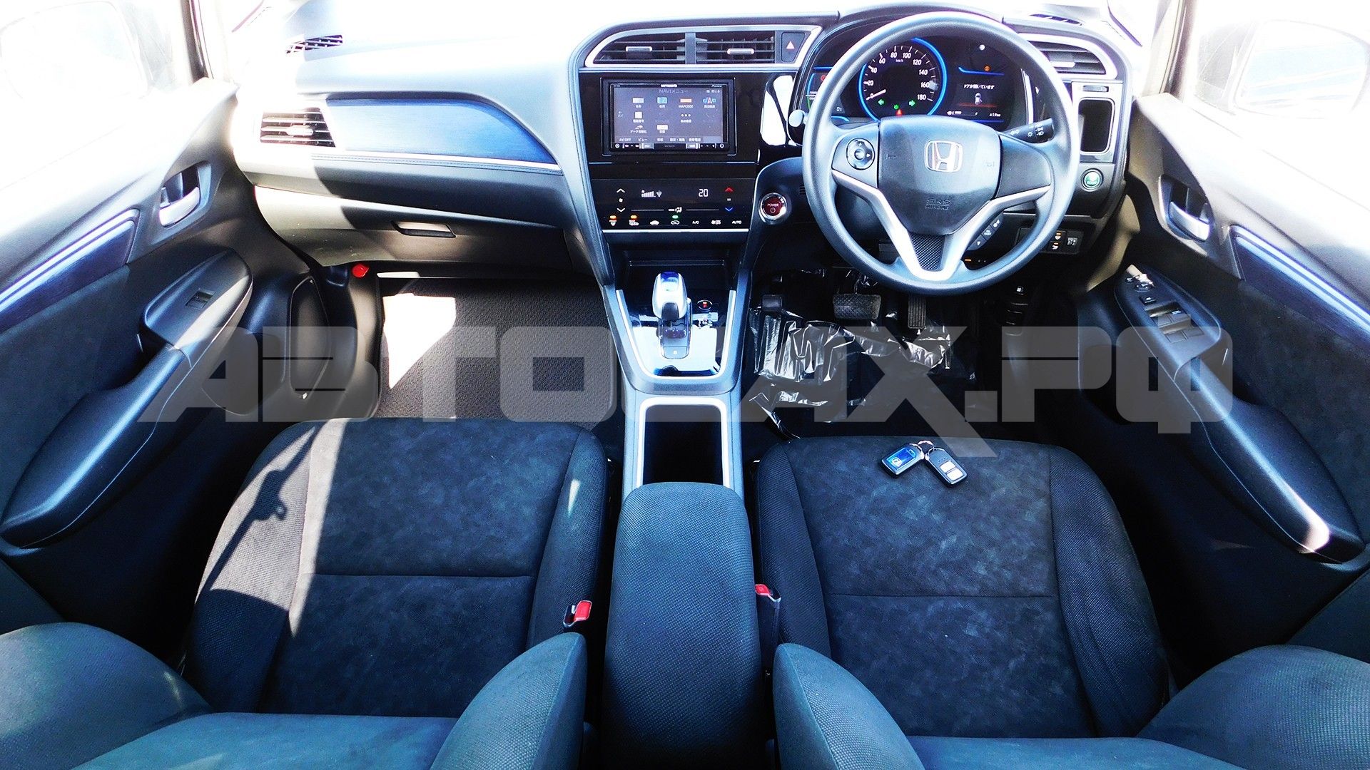 Honda Shuttle 2017, Универсал — фото 8