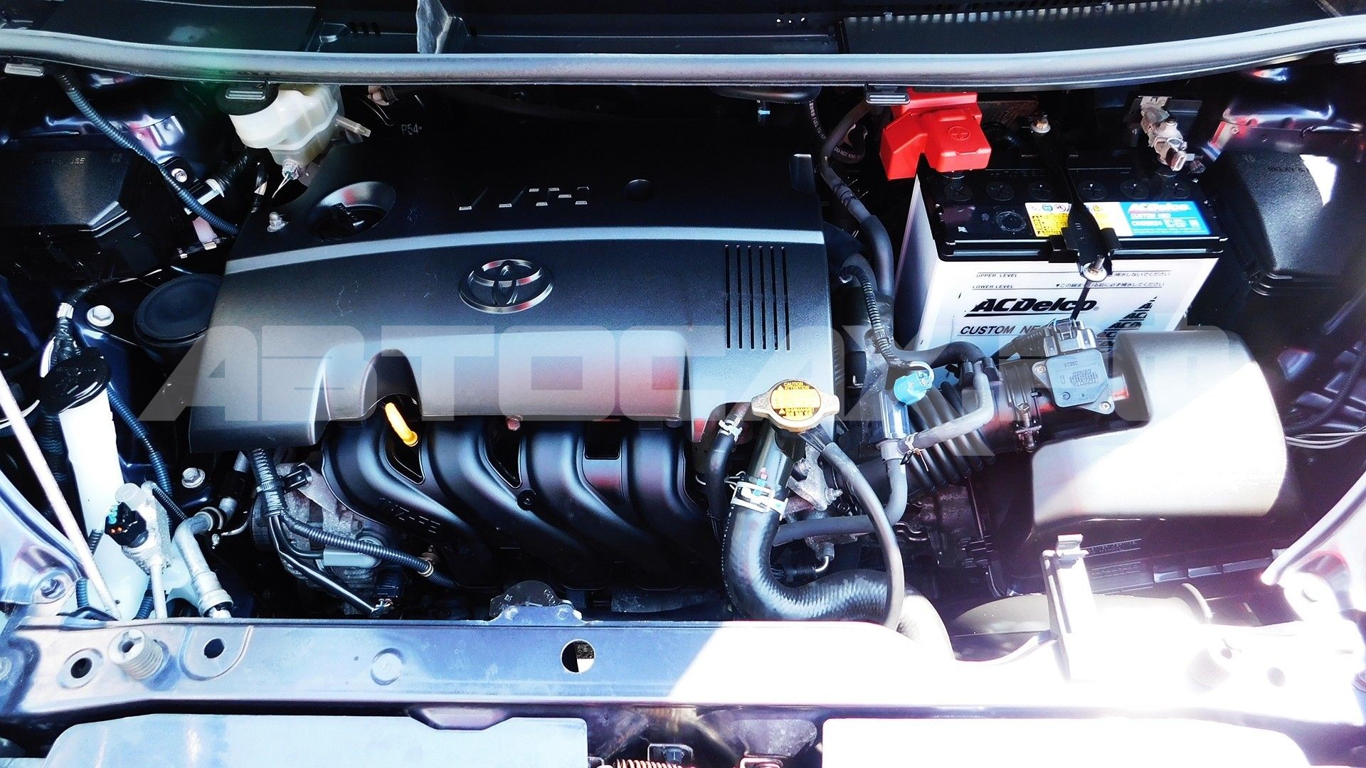 Toyota Spade 2015, Хэтчбек — фото 52