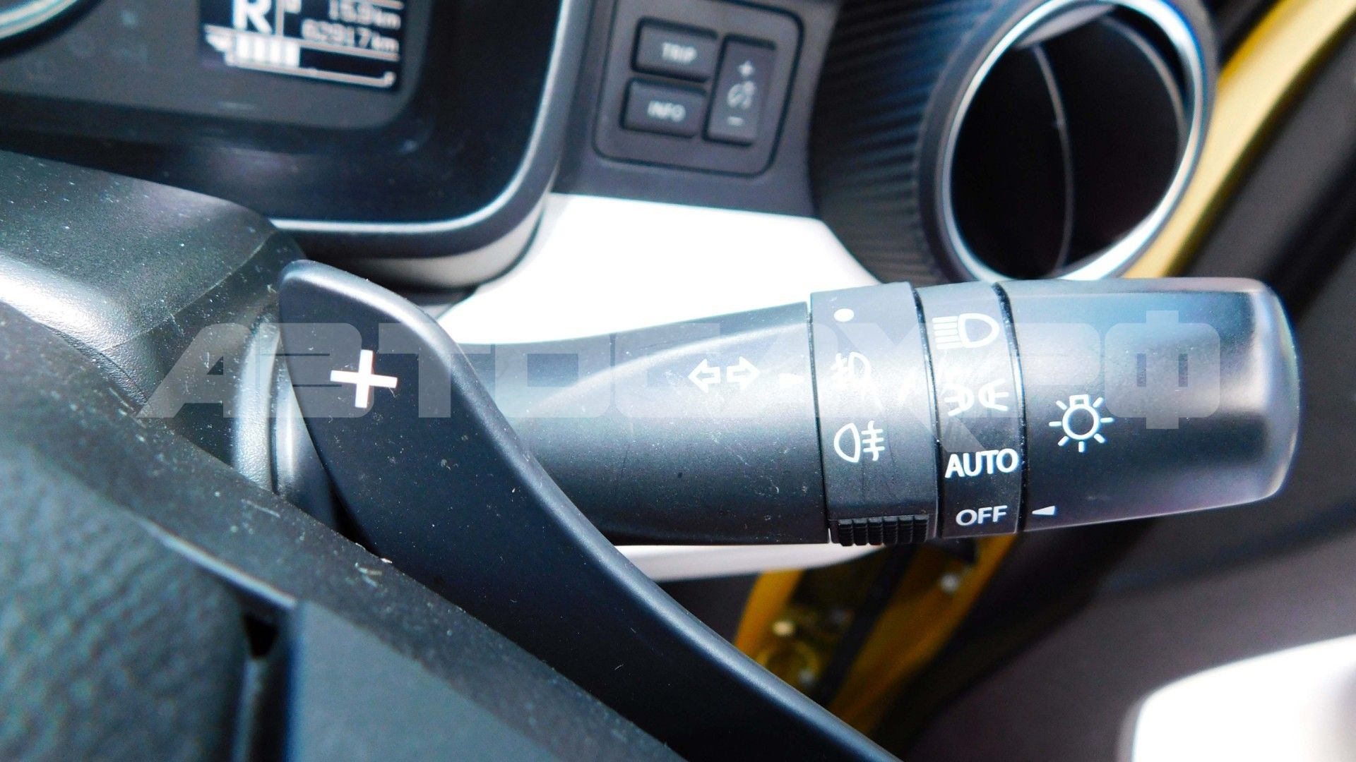 Suzuki Ignis 2019, Кроссовер — фото 34