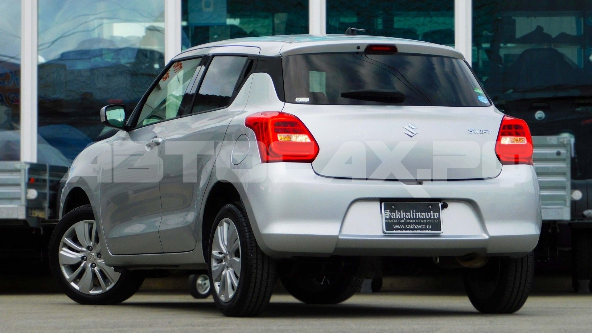 Suzuki Swift 2022, Хэтчбек — фото 3