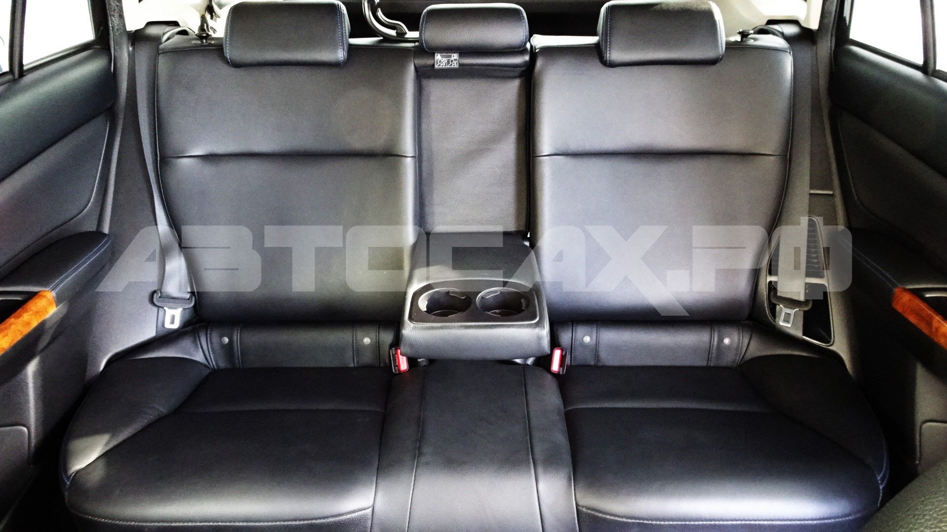 Subaru Impreza Sport 2016, Хэтчбек — фото 12