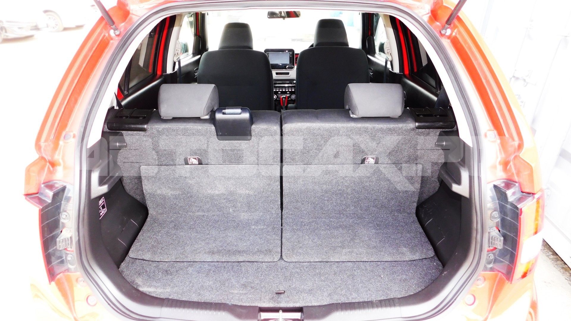 Suzuki Ignis 2019, Кроссовер — фото 46