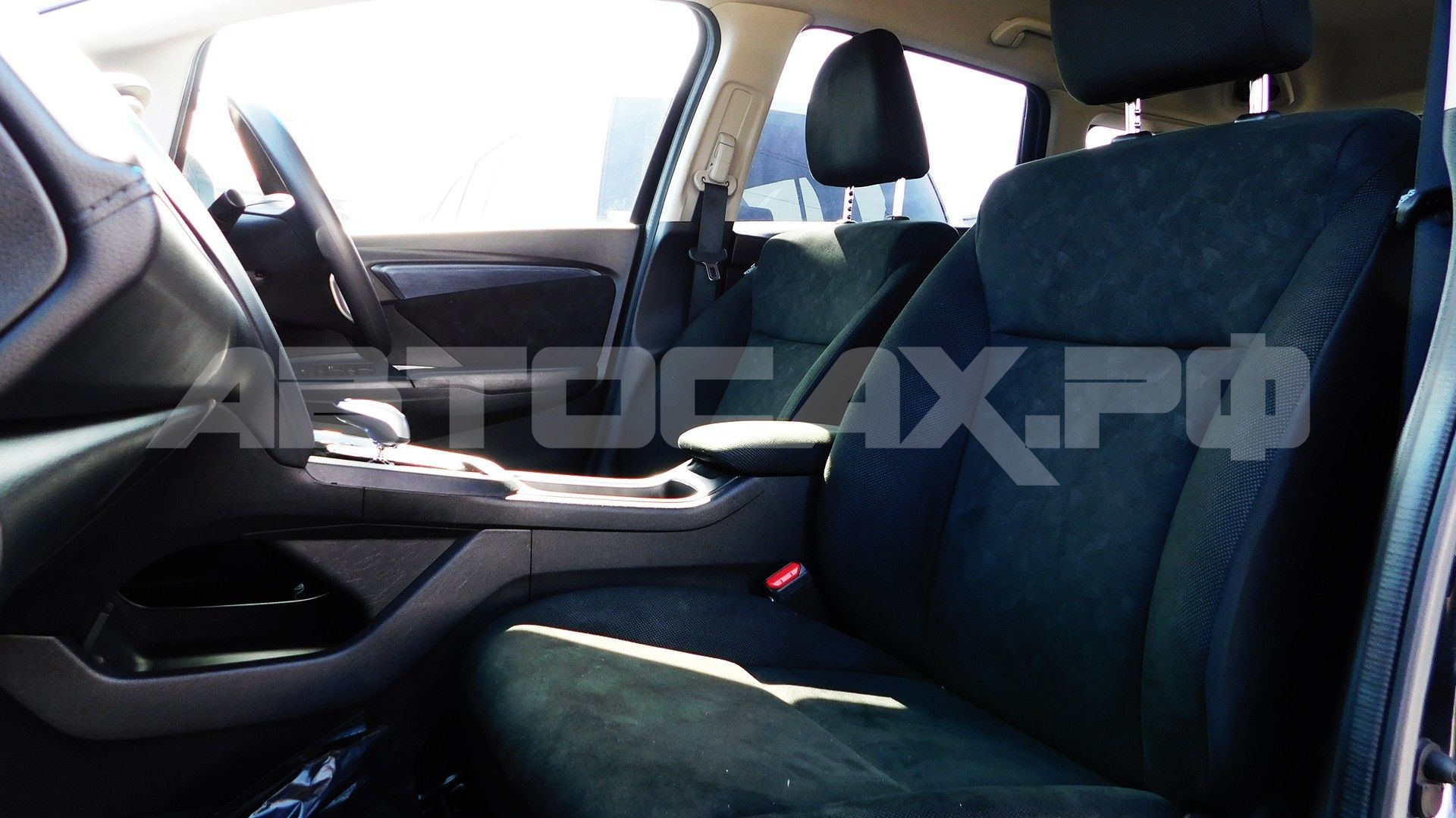 Honda Shuttle 2017, Универсал — фото 10