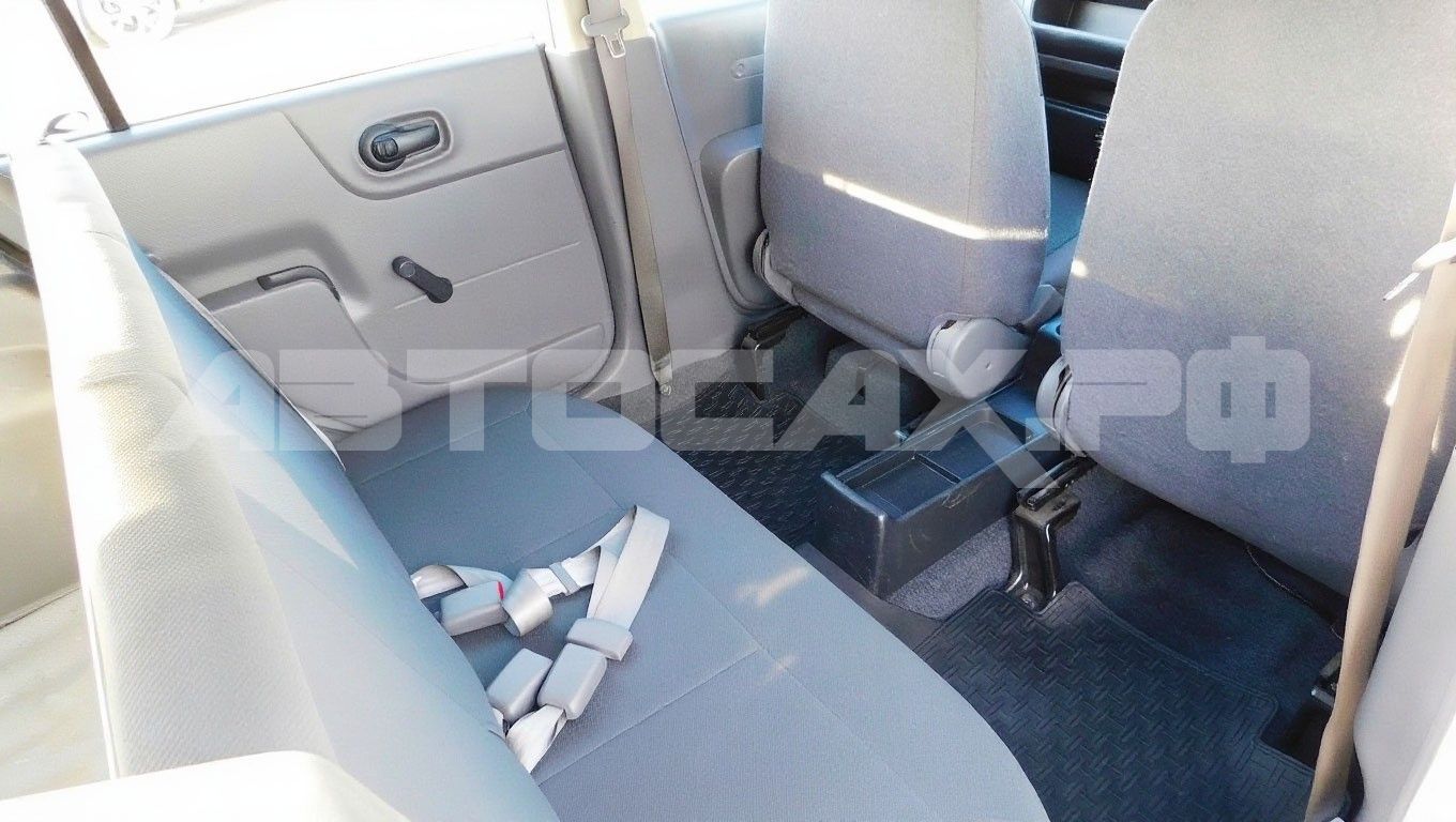 Nissan AD 2022, Универсал — фото 24