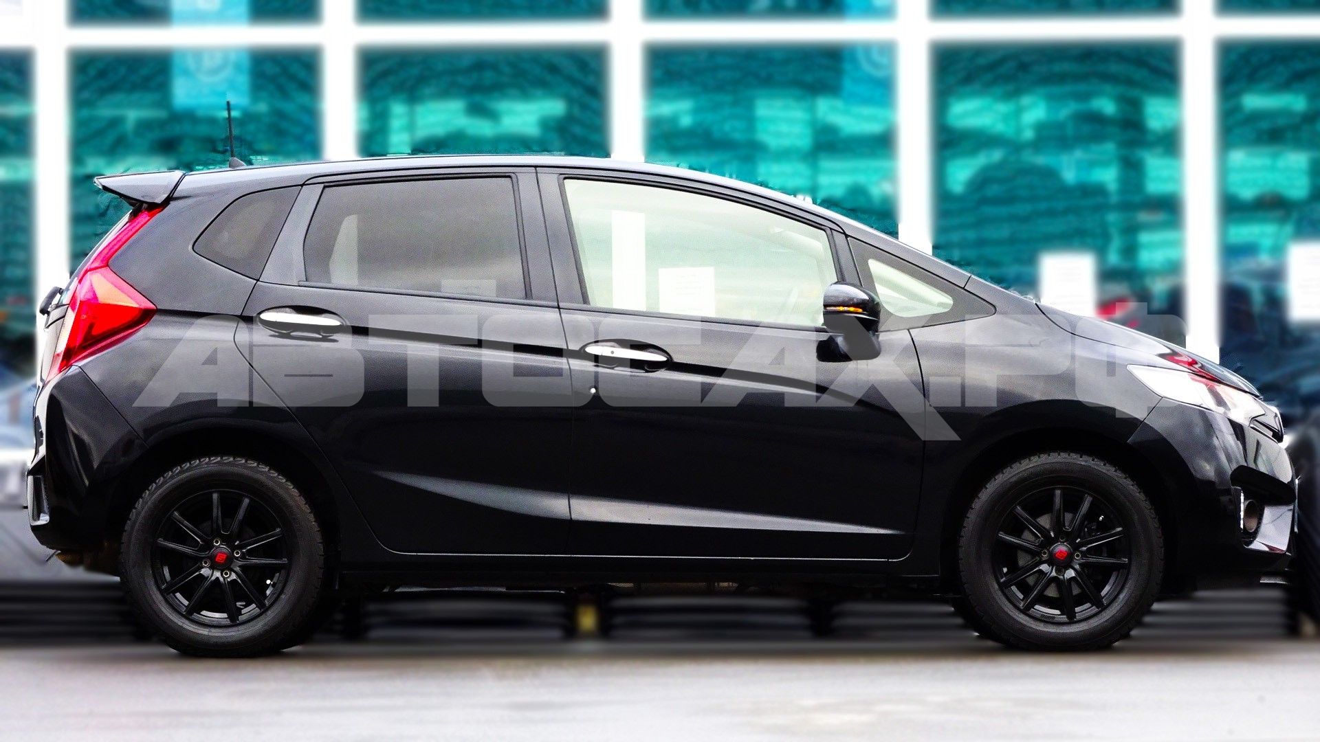 Honda Fit 2017, Хэтчбек — фото 6