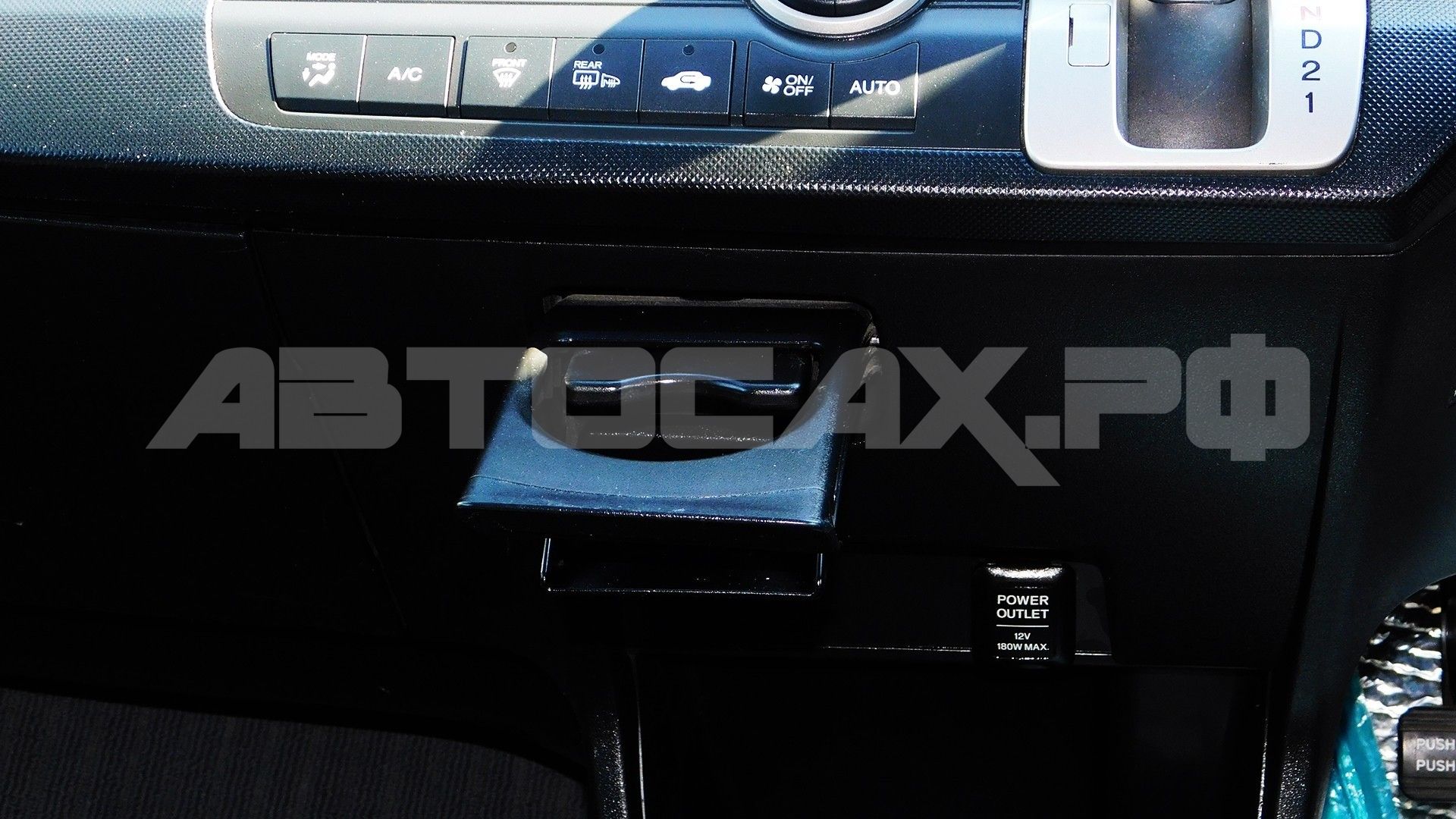 Honda Freed 2016, Минивэн — фото 52