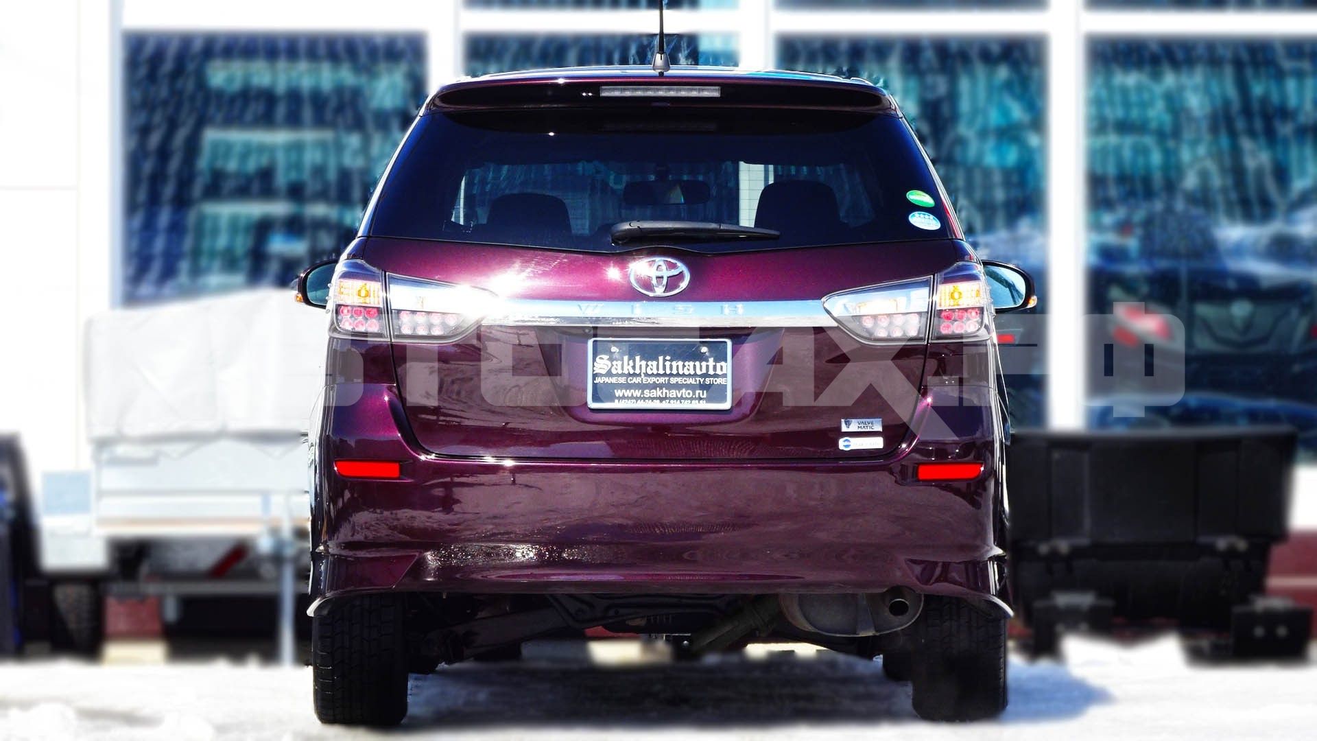 Toyota Wish 2017, Минивэн — фото 8