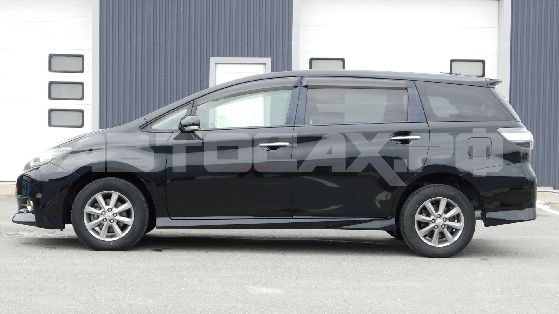 Toyota Wish 2017, Универсал — фото 8