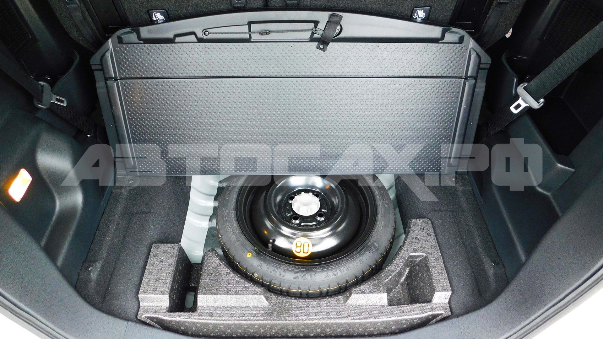 Toyota Roomy 2024, Минивэн — фото 34