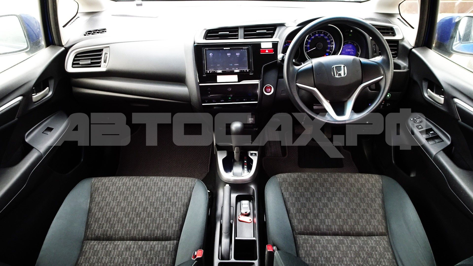 Honda Fit 2017, Хэтчбек — фото 11