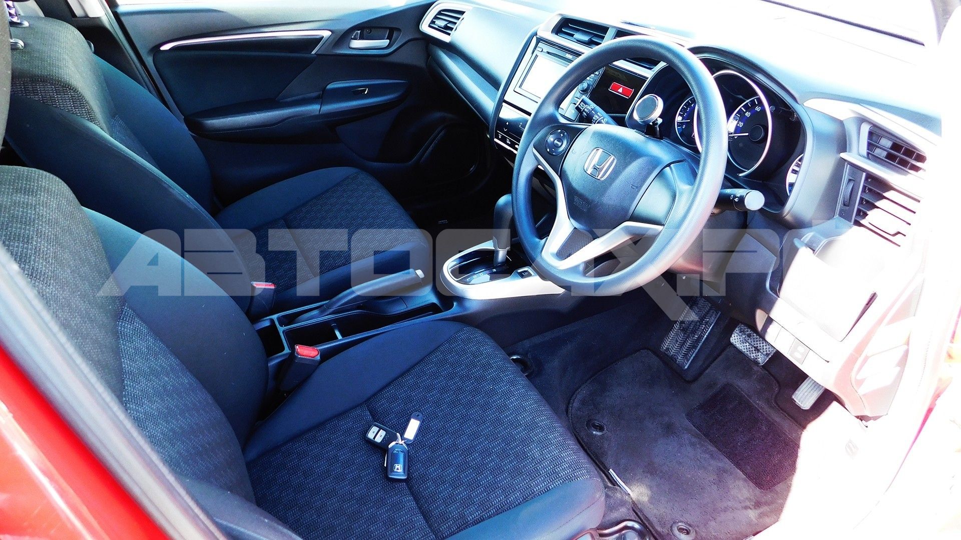 Honda Fit 2016, Хэтчбек — фото 6