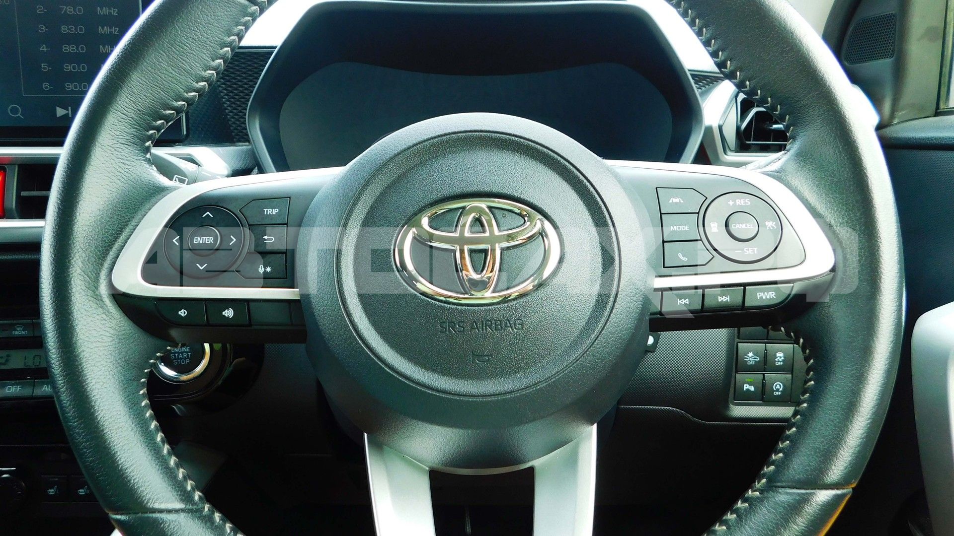 Toyota Raize 2023, Кроссовер — фото 45
