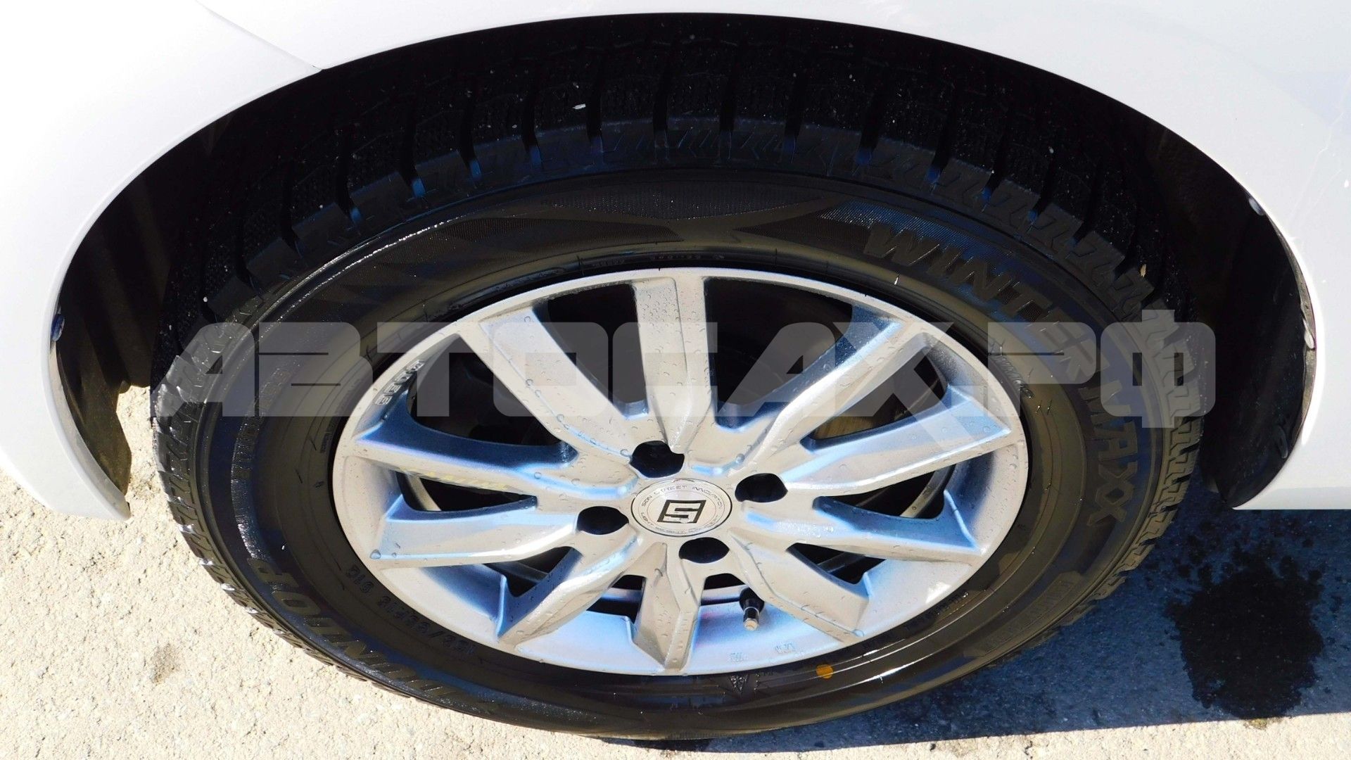 Toyota Porte 2018, Хэтчбек — фото 35