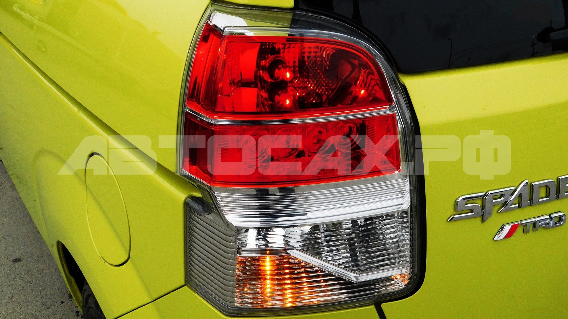 Toyota Spade 2019, Хэтчбек — фото 32