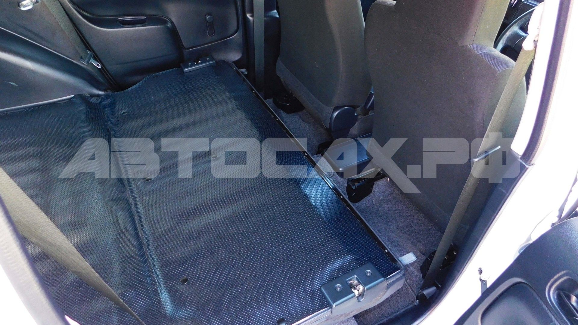 Toyota Probox 2025, Универсал — фото 22