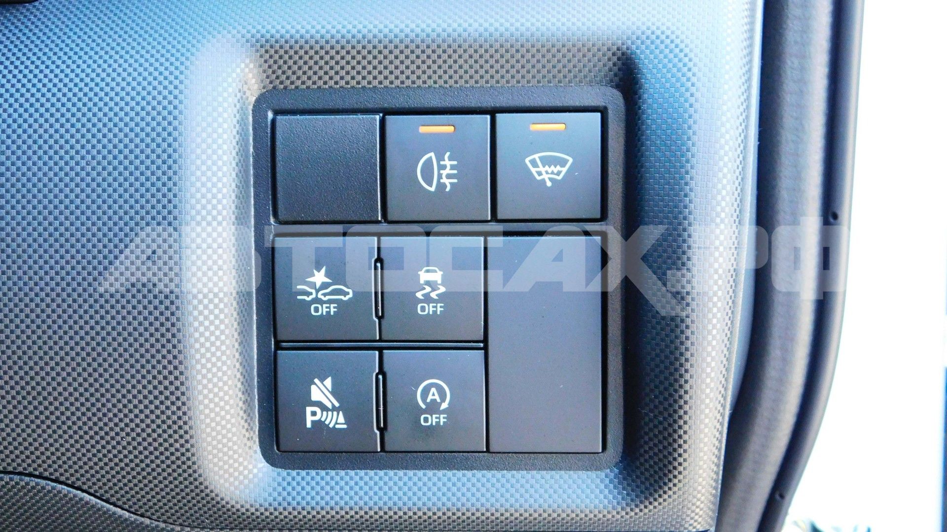 Toyota Raize 2025, Кроссовер — фото 39
