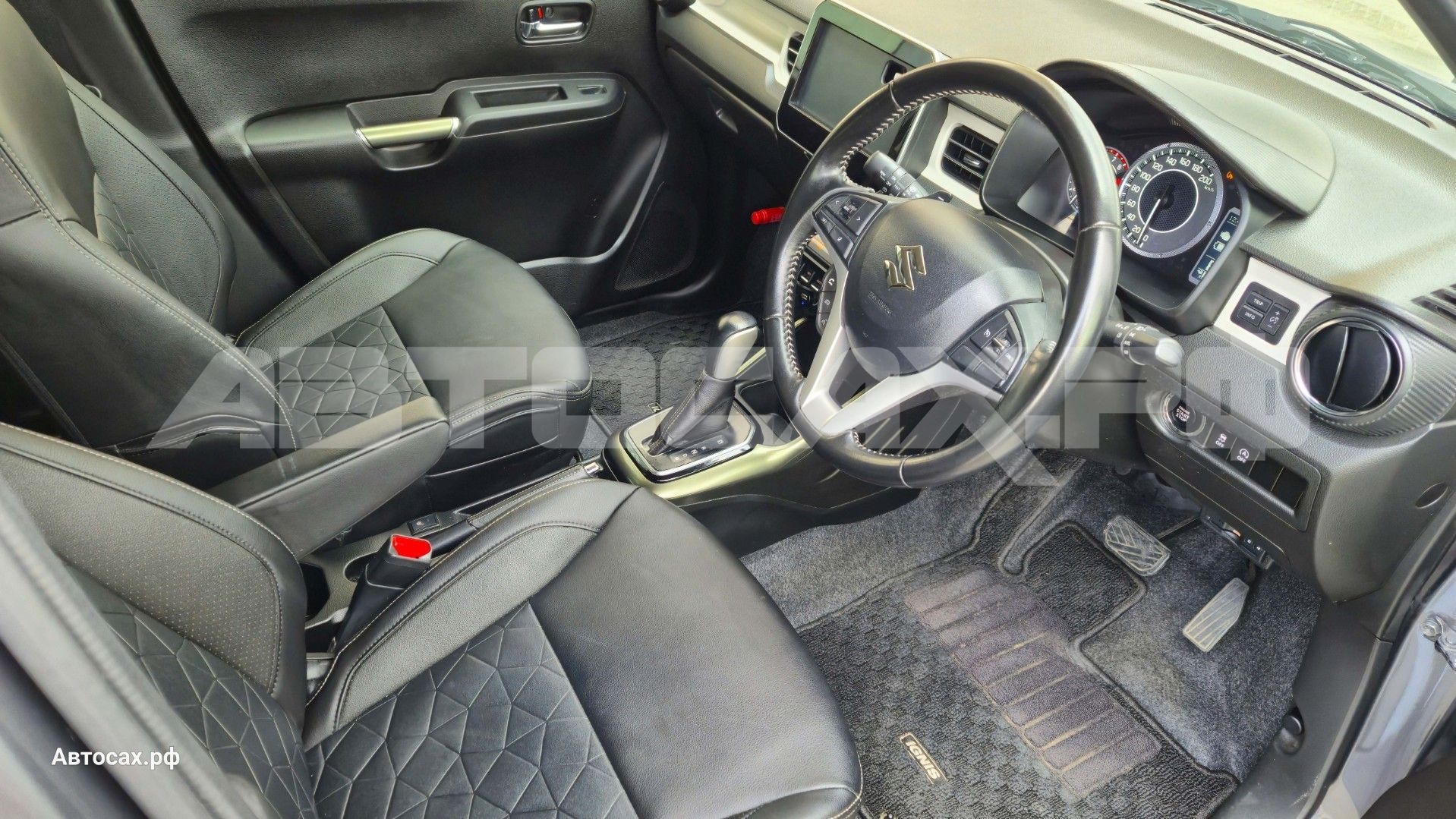 Suzuki Ignis 2022, Кроссовер — фото 5