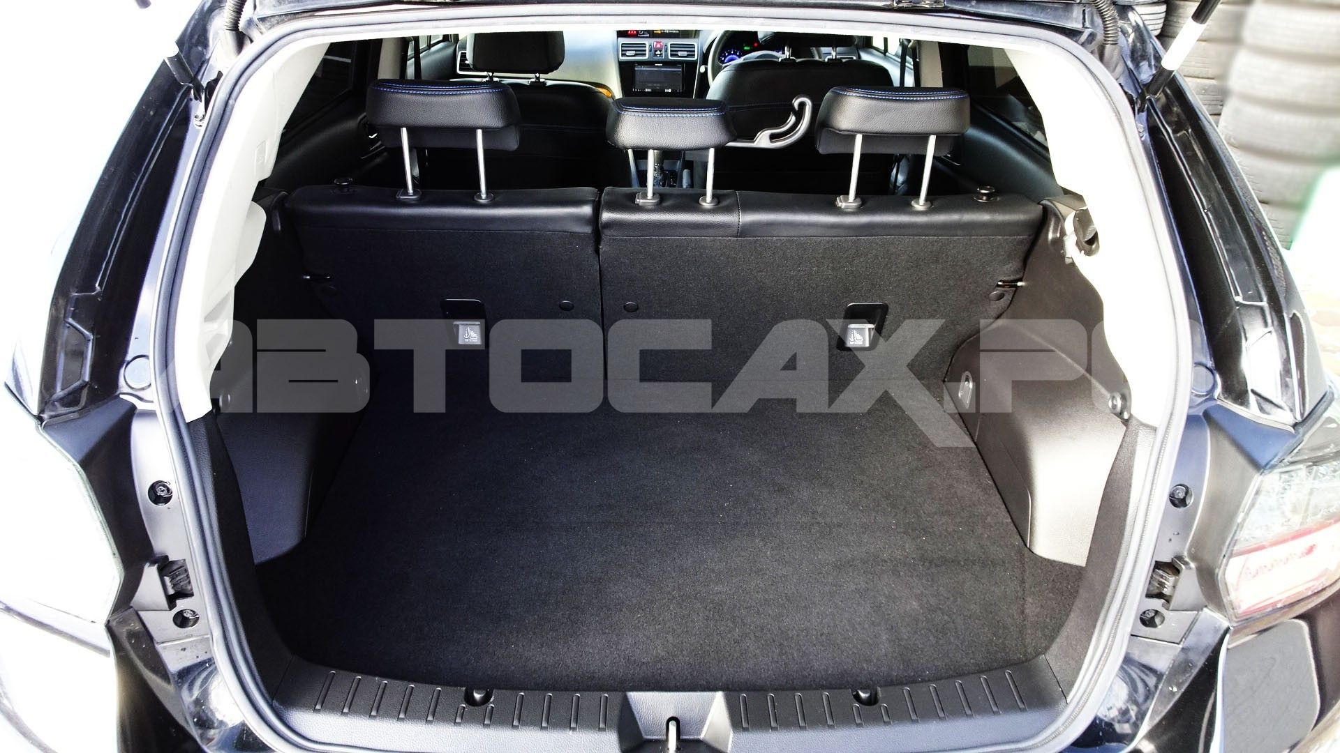 Subaru Impreza Sport 2016, Хэтчбек — фото 13