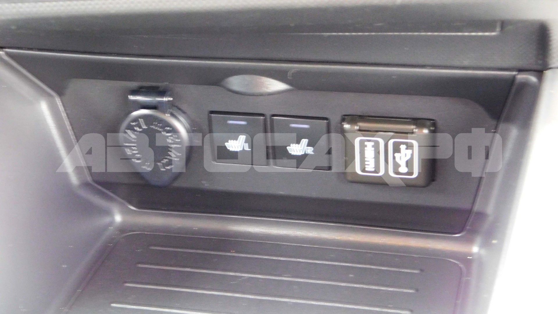 Toyota Raize 2024, Хэтчбек — фото 43