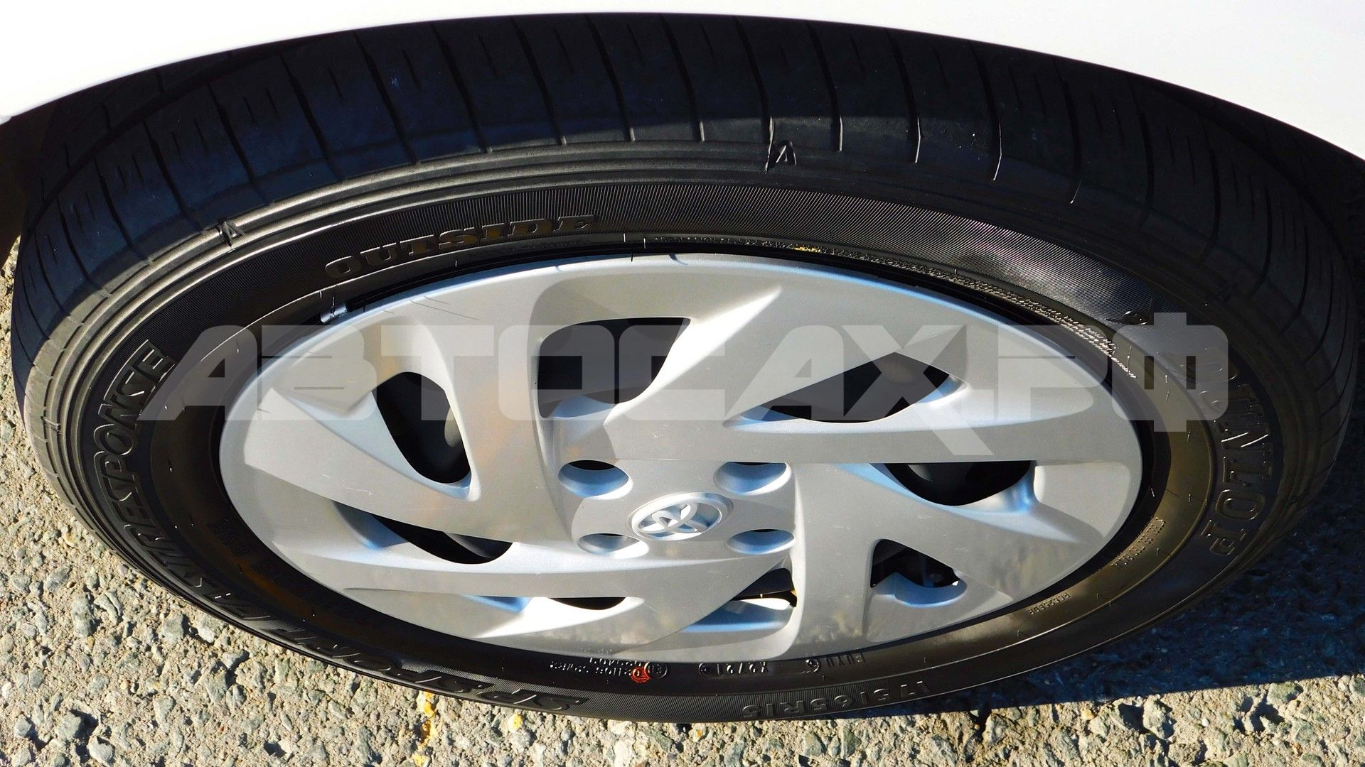 Toyota Corolla Fielder 2022, Универсал — фото 43