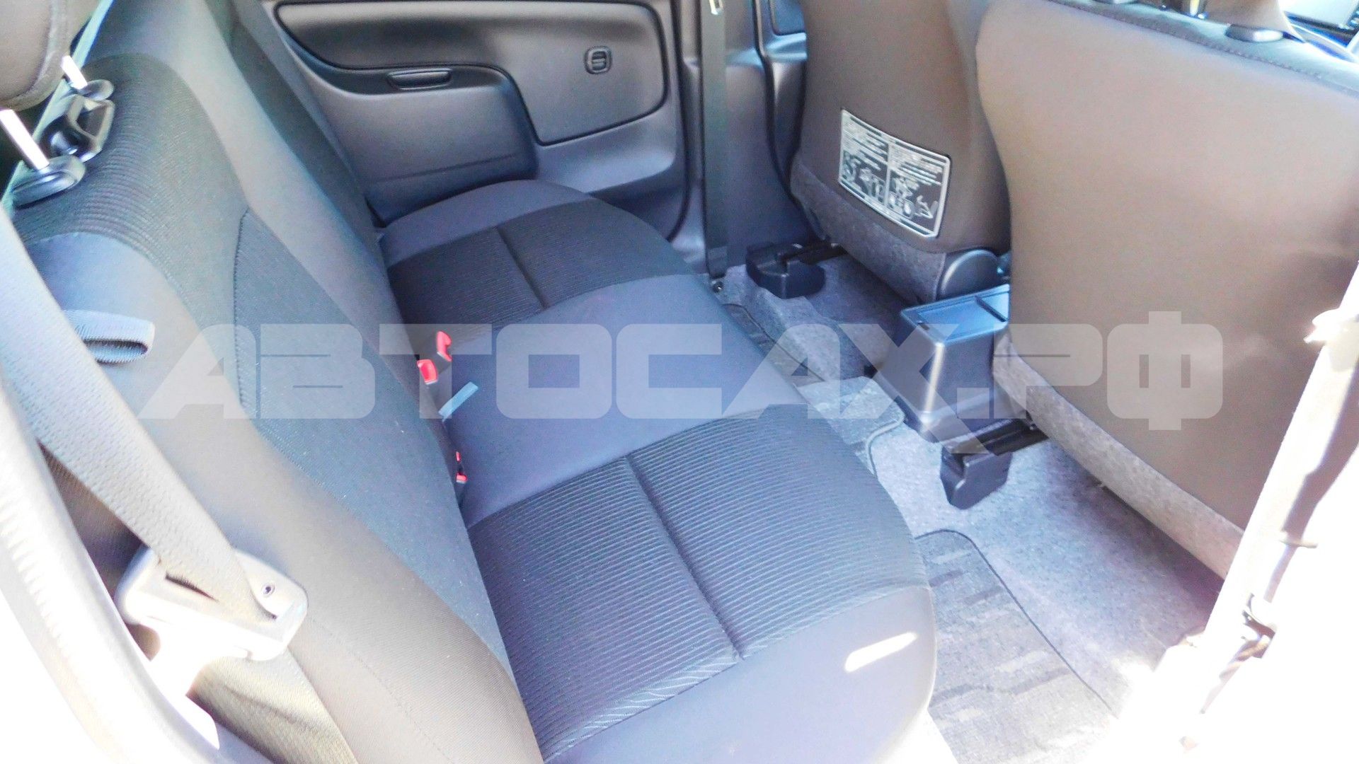 Toyota Probox 2025, Универсал — фото 33