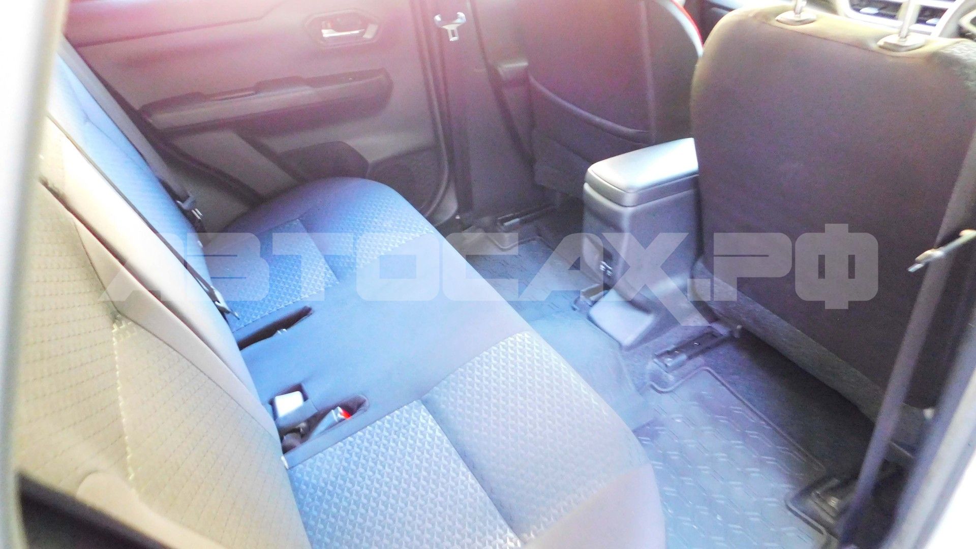 Daihatsu Rocky 2021, Кроссовер — фото 80