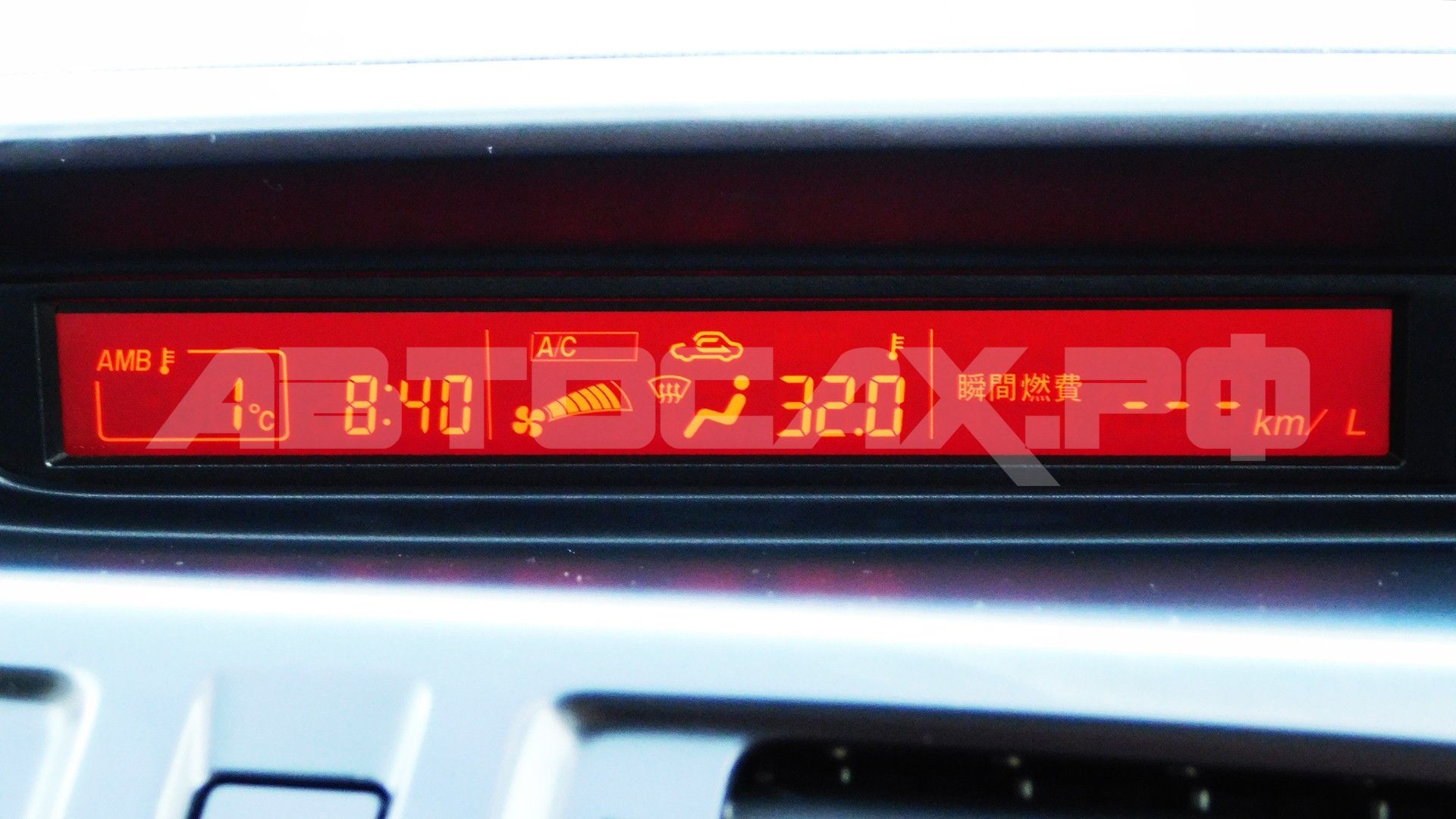 Mazda Premacy 2017, Минивэн — фото 38