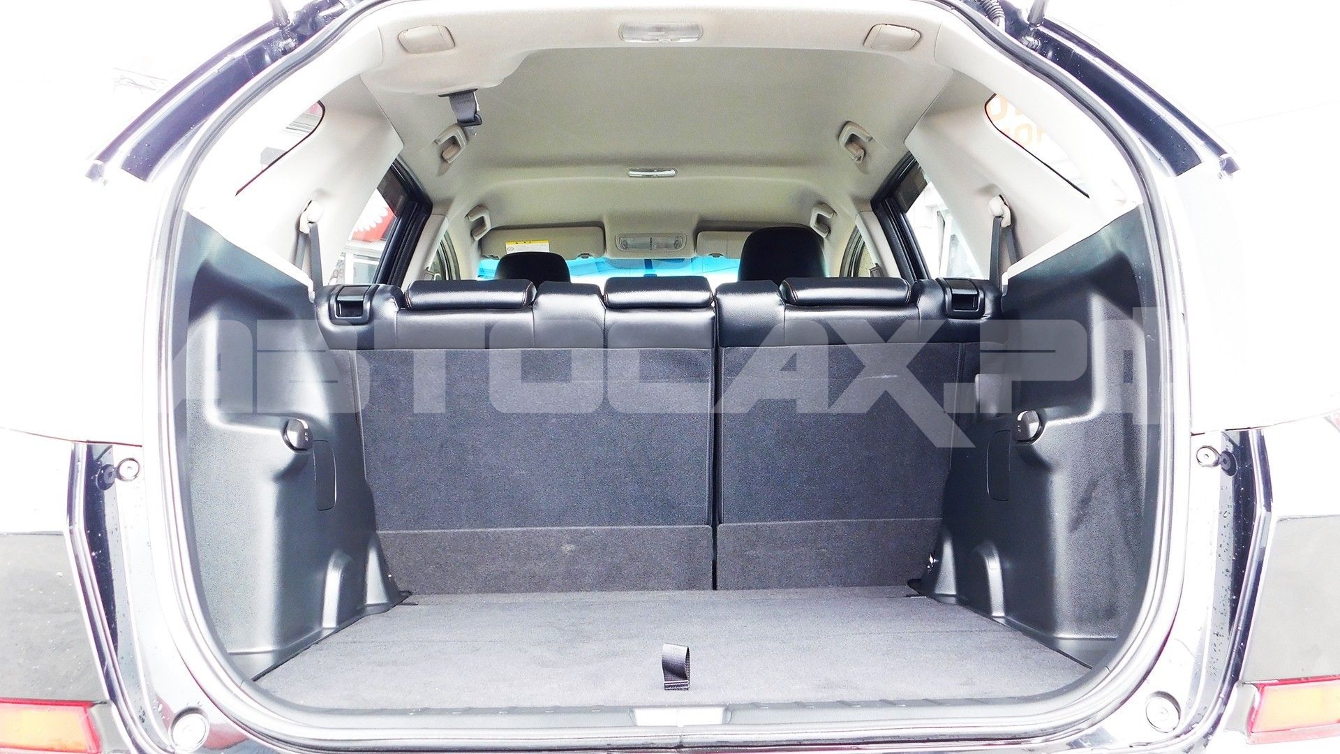 Honda Fit Shuttle 2015, Универсал — фото 25
