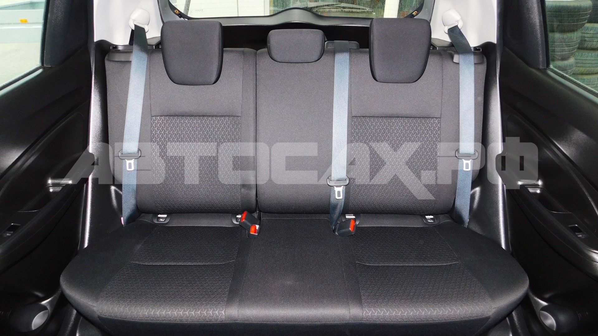 Suzuki Swift 2022, Хэтчбек — фото 19