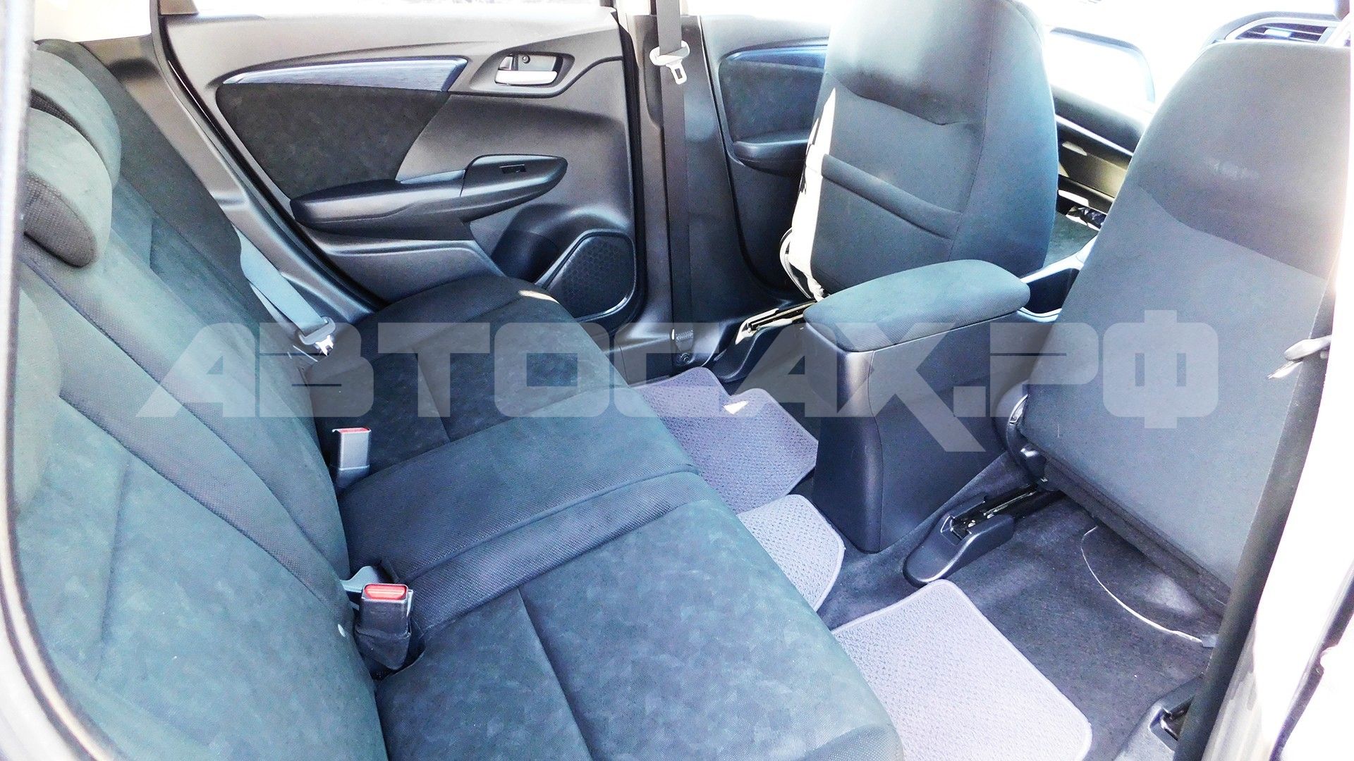 Honda Shuttle 2017, Универсал — фото 12