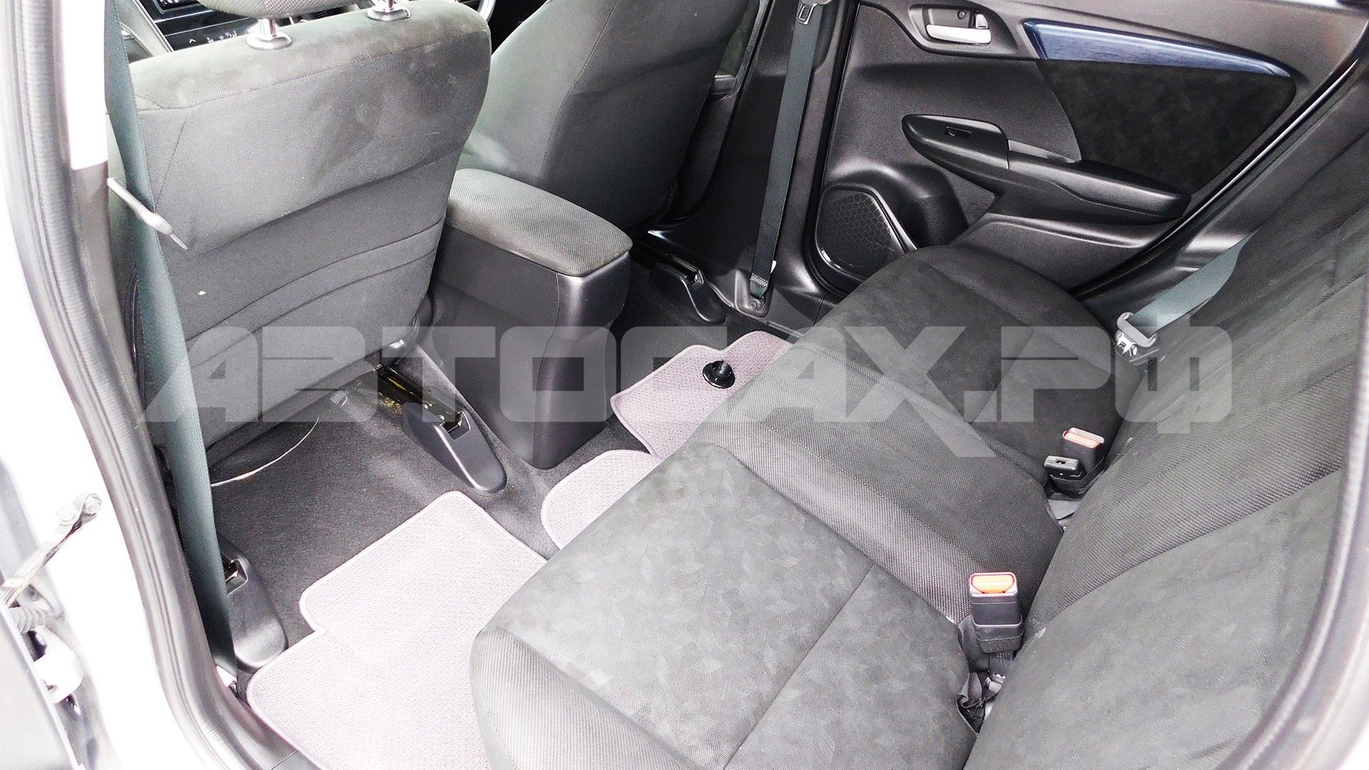 Honda Shuttle 2017, Универсал — фото 16