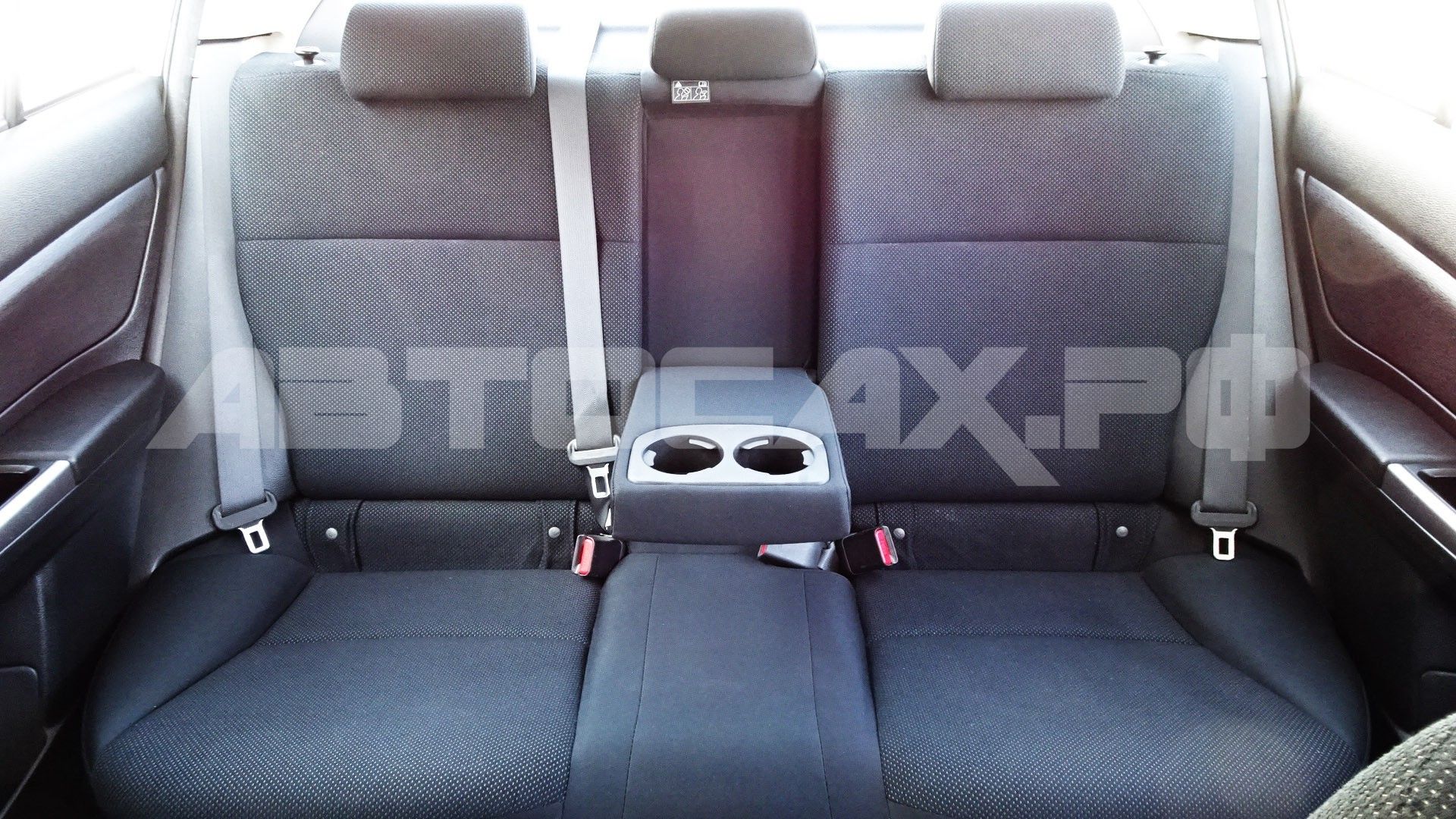Subaru Impreza G4 2016, Седан — фото 43