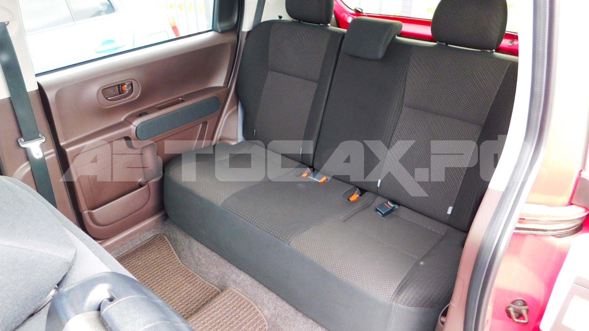 Toyota Porte 2015, Хэтчбек — фото 26
