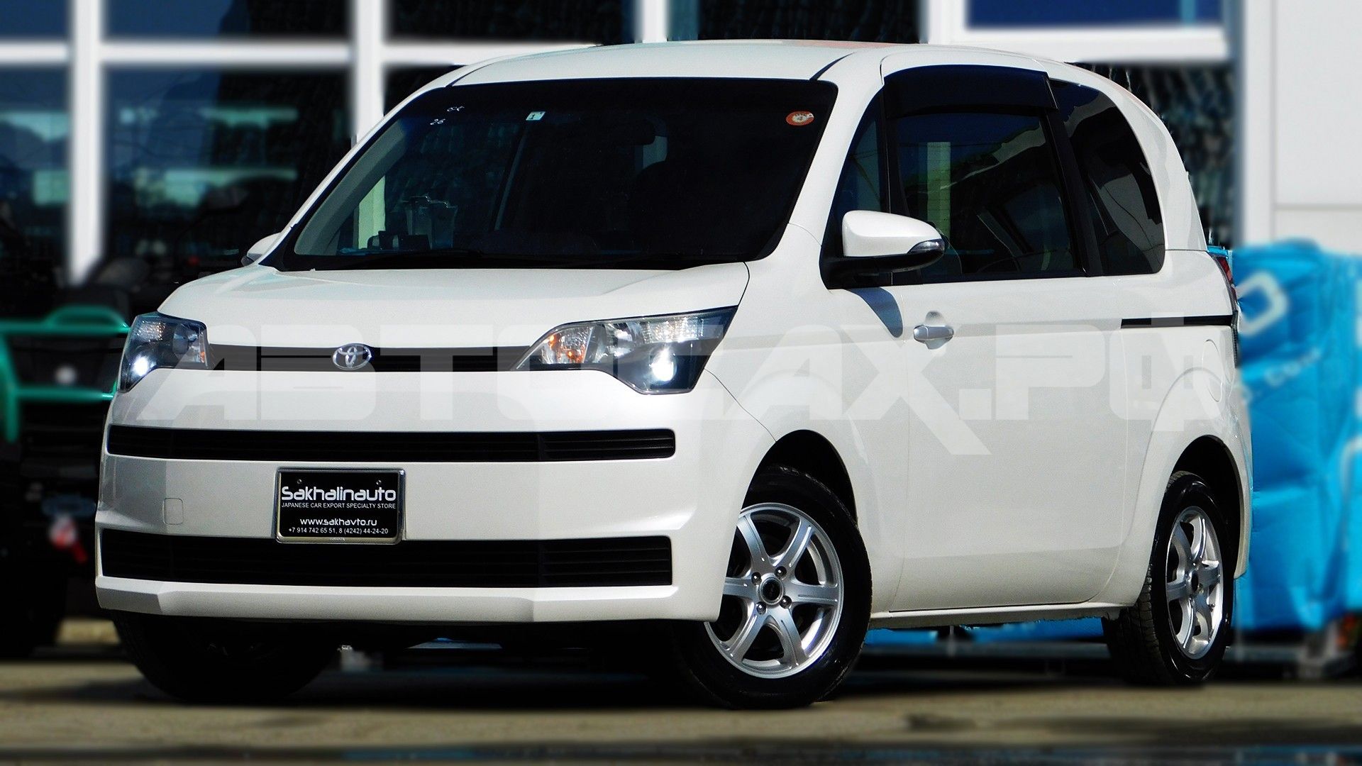 Toyota Spade 2017, Хэтчбек — фото 2