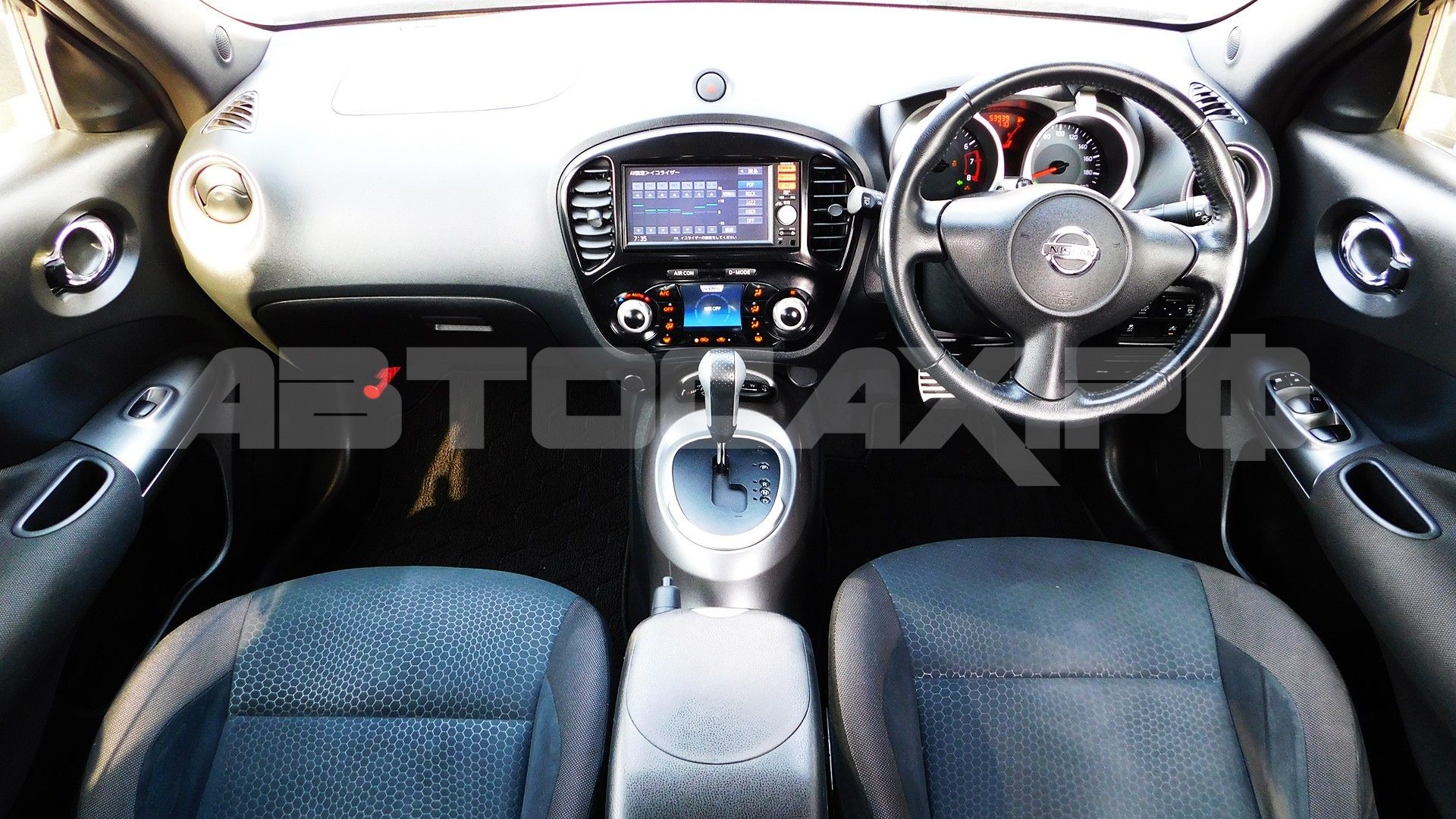 Nissan Juke 2016, Кроссовер — фото 11