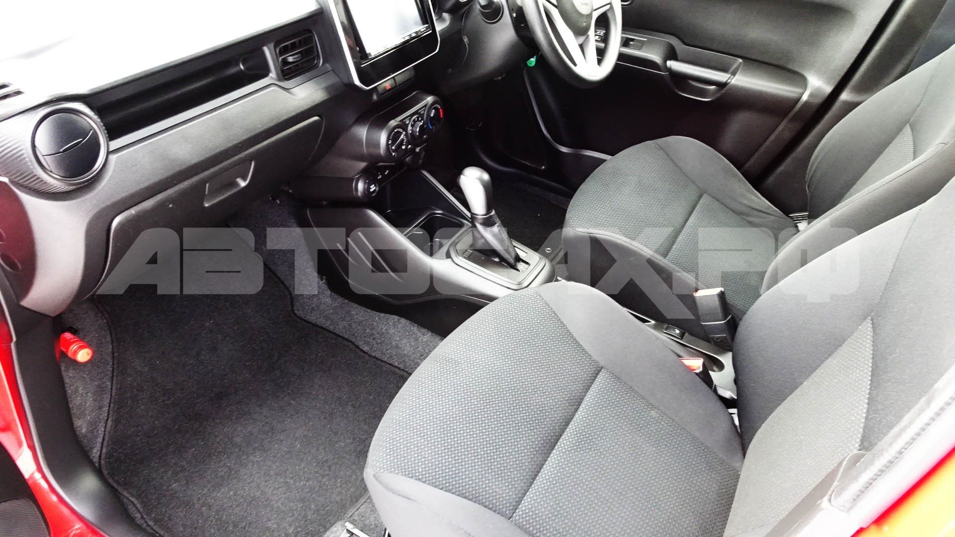 Suzuki Ignis 2019, Кроссовер — фото 9