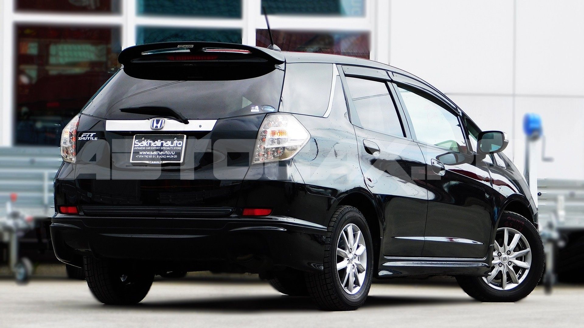 Honda Fit Shuttle 2015, Универсал — фото 3
