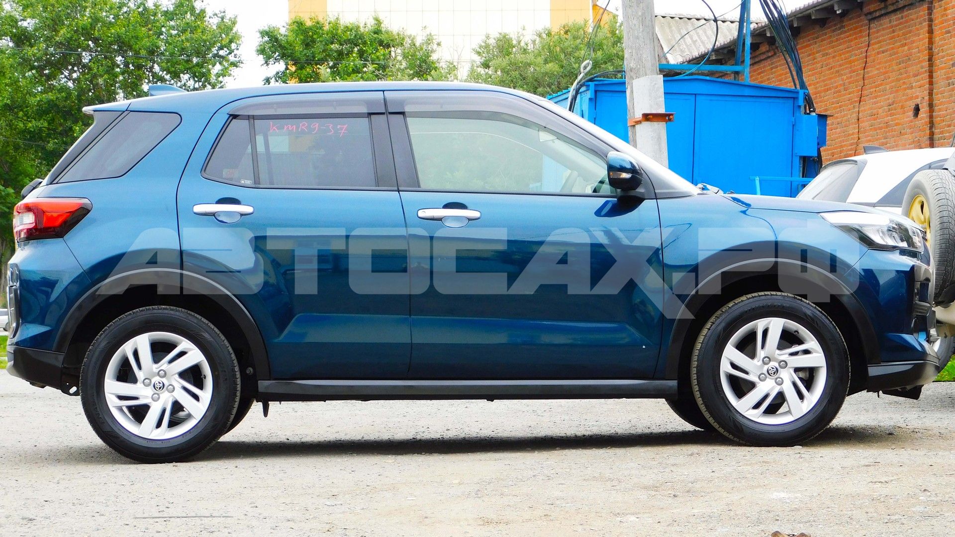 Toyota Raize 2022, Кроссовер — фото 7