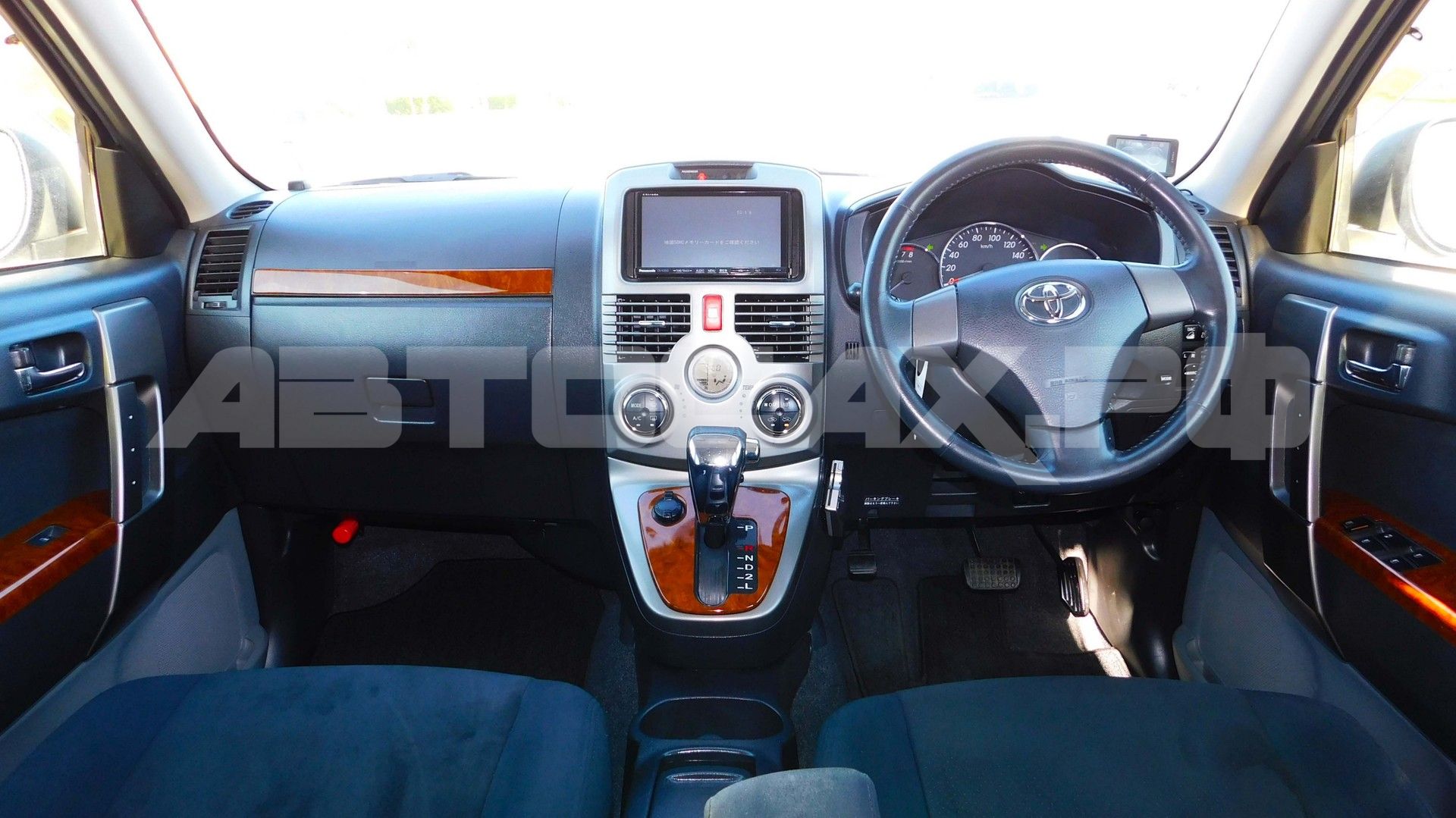 Toyota Rush 2014, Кроссовер — фото 38